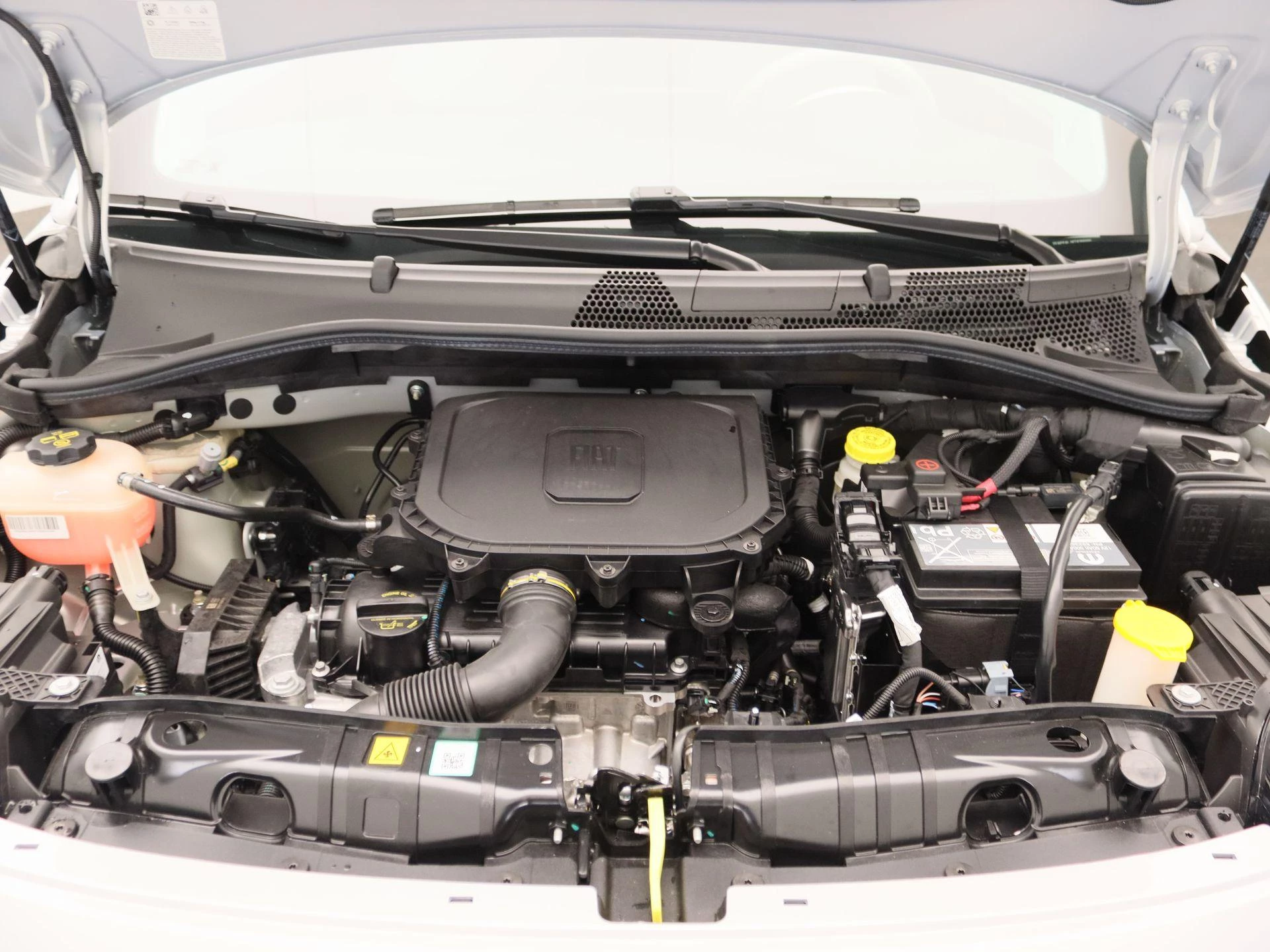 Fiat-500C-image-22