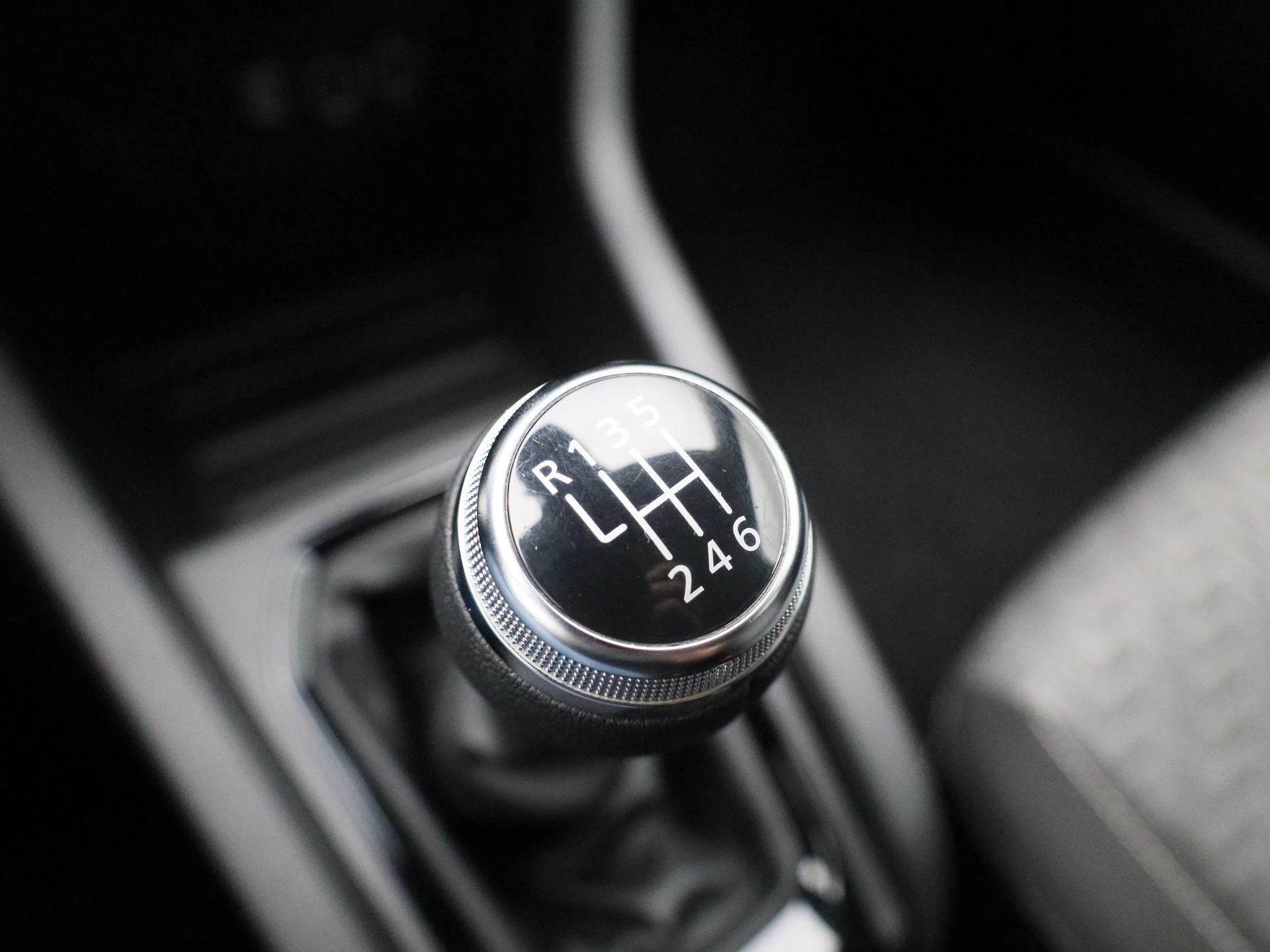 Renault-Clio-image-22