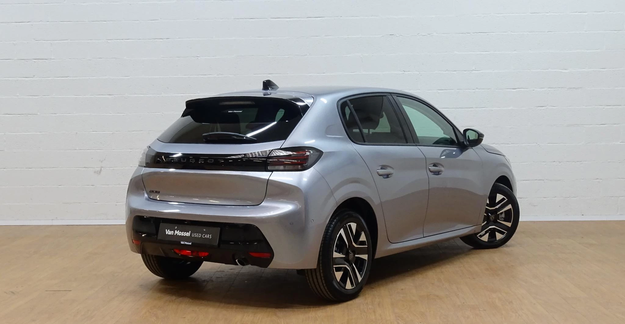 Peugeot 208 1.2T Allure automaat