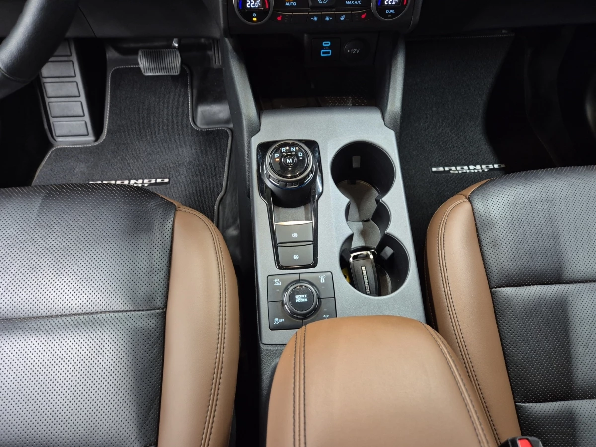 Ford-Bronco-image-11