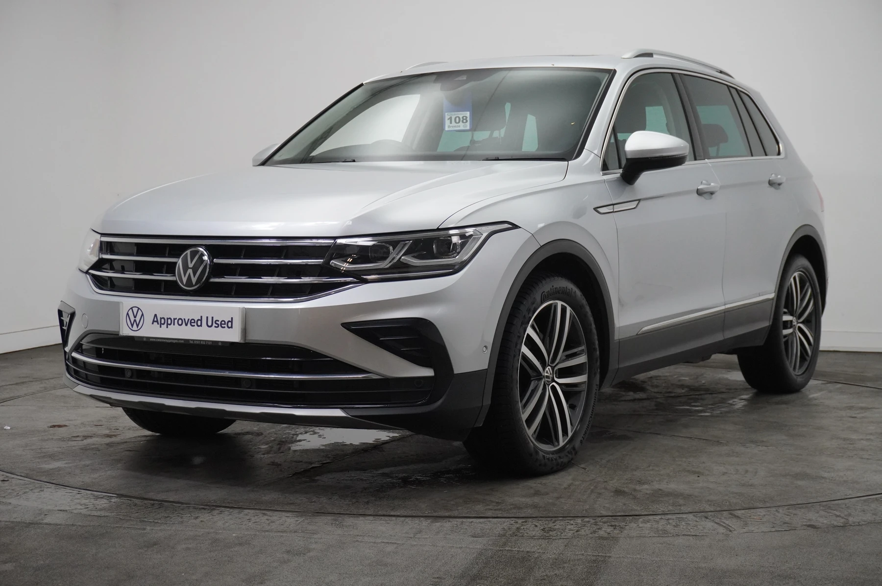 Volkswagen-Tiguan-image-47