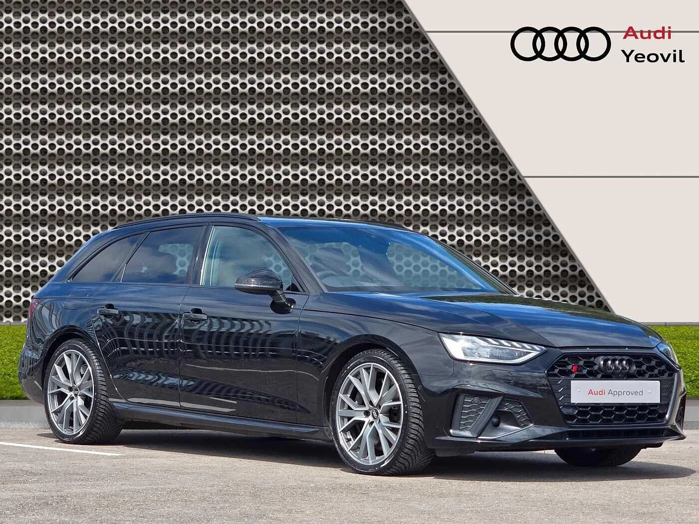 Audi-S4-image-15