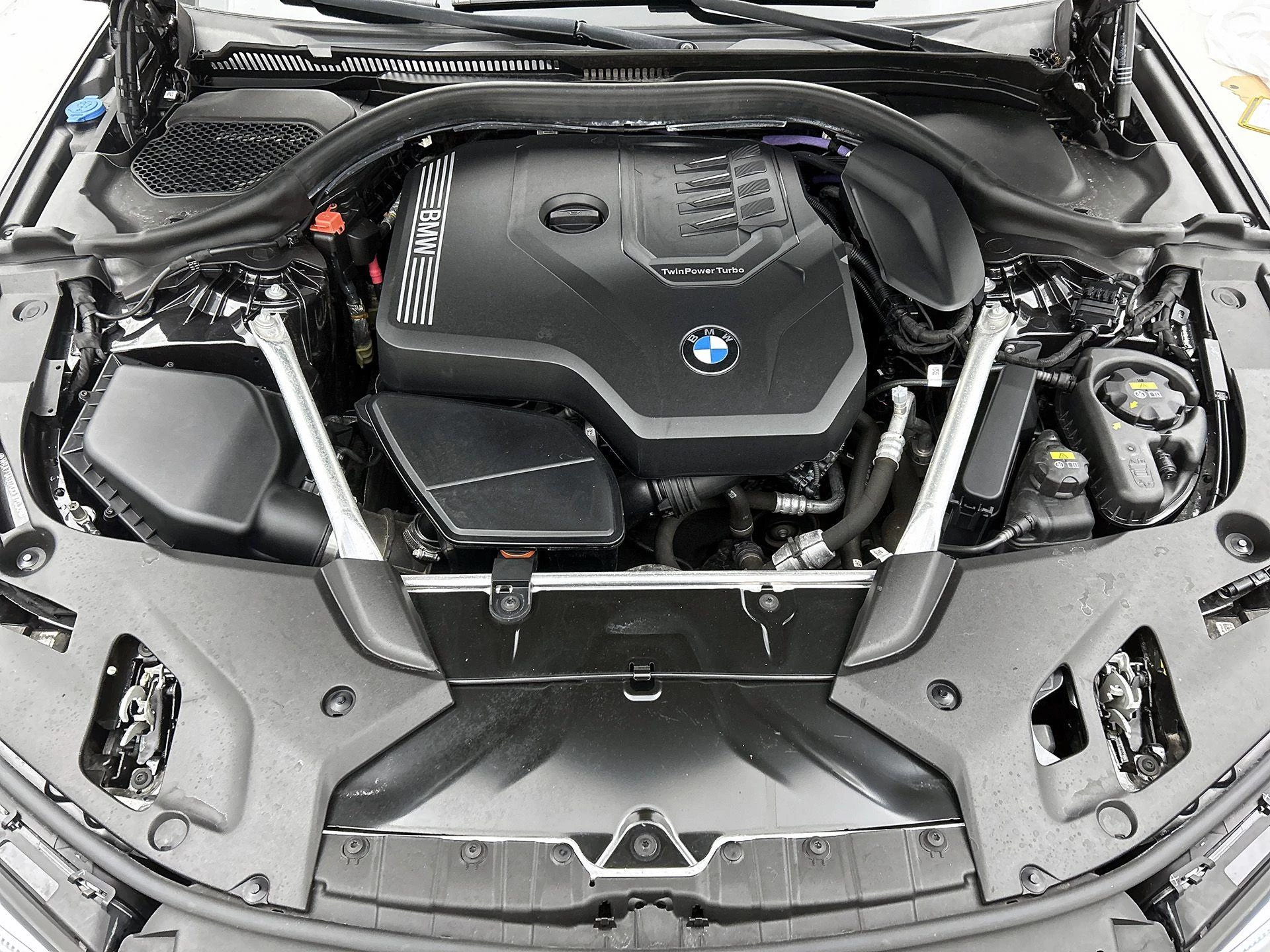BMW 5 Serie 520i High Executive Edition