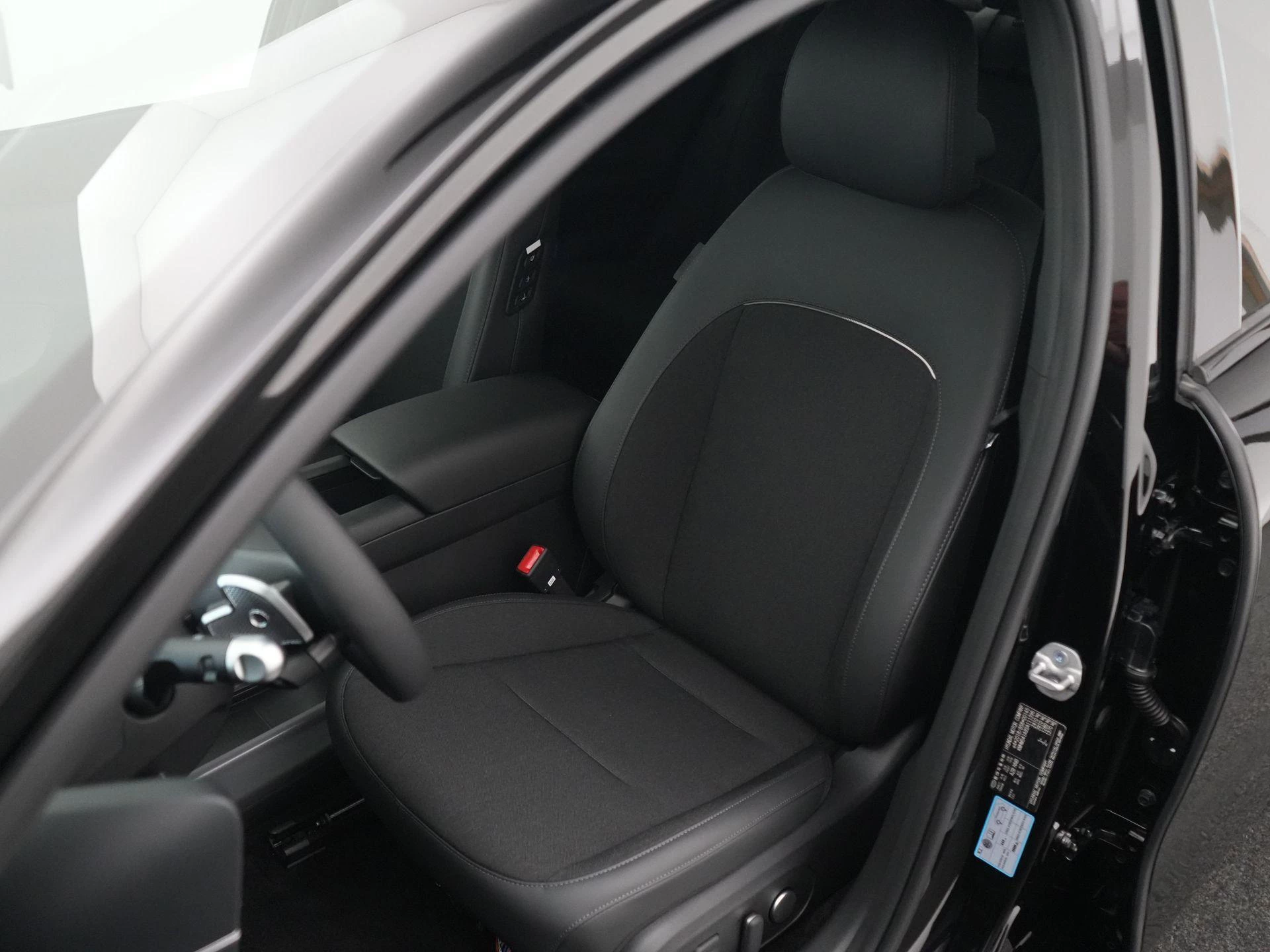 Hyundai IONIQ 6 Business 77.4 kWh