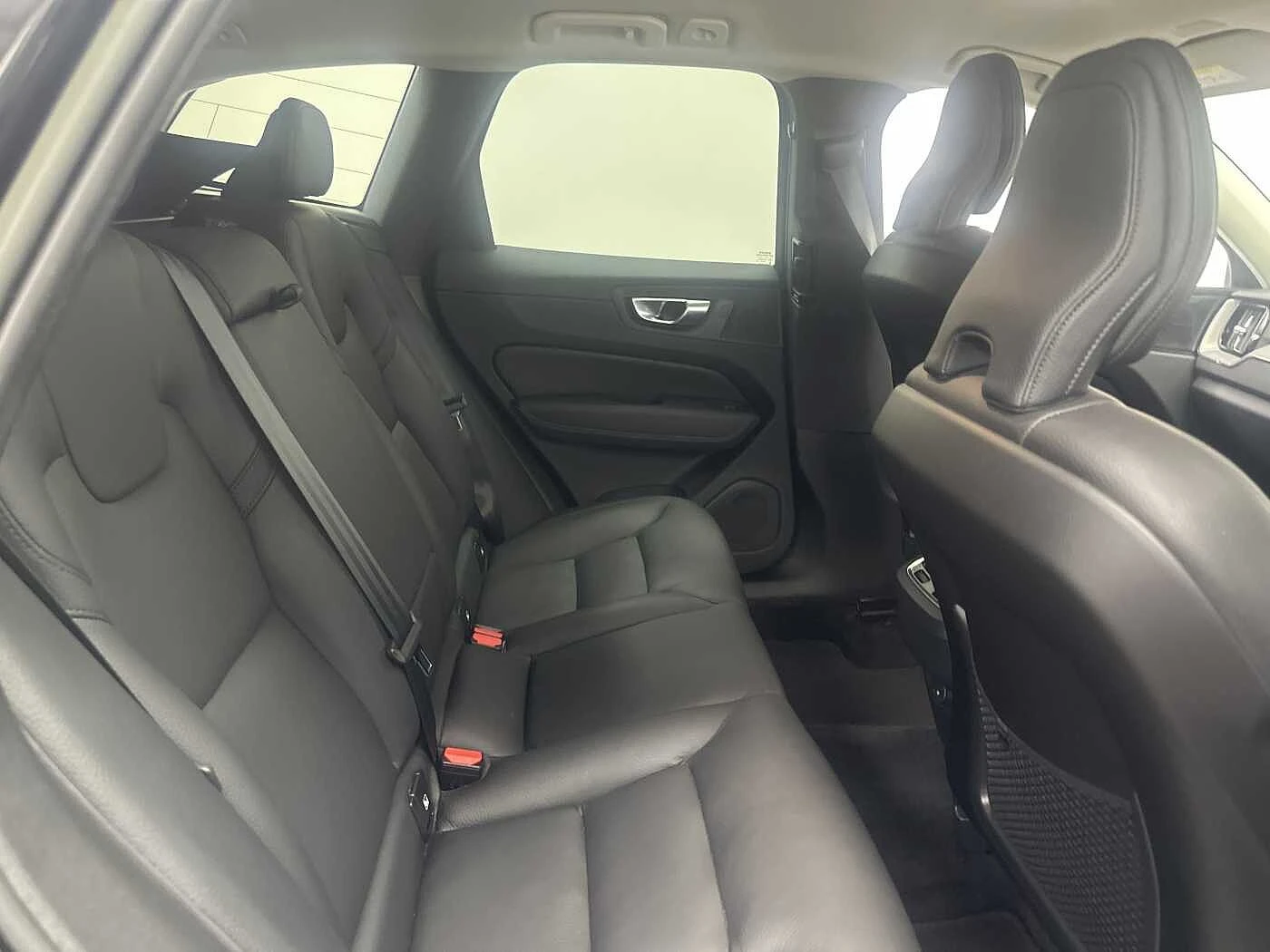 Volvo-XC60-image-8