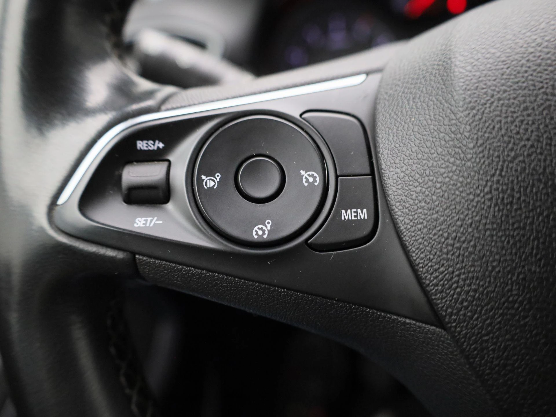 Opel-Crossland-image-19