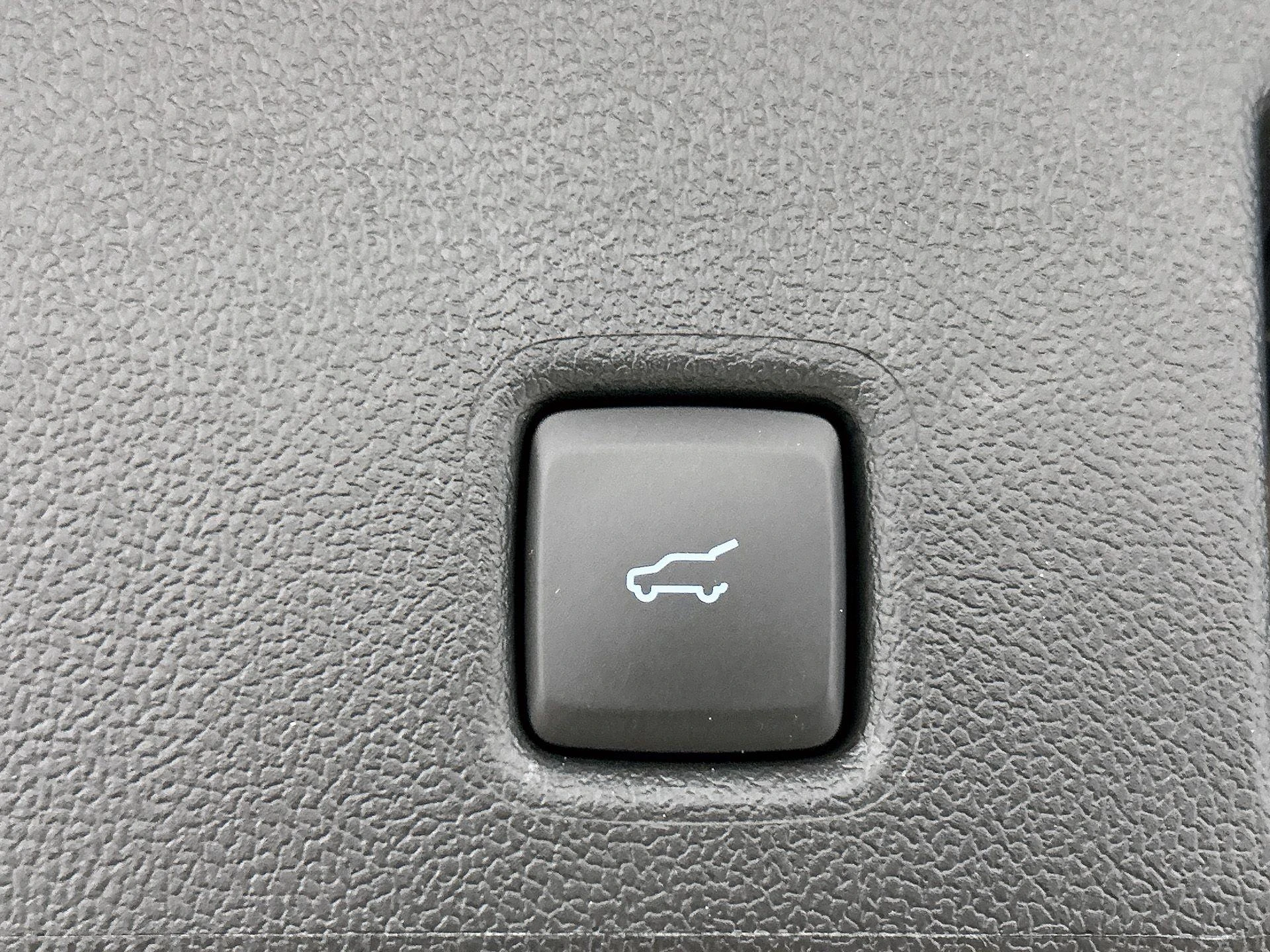 Ford-Kuga-image-23