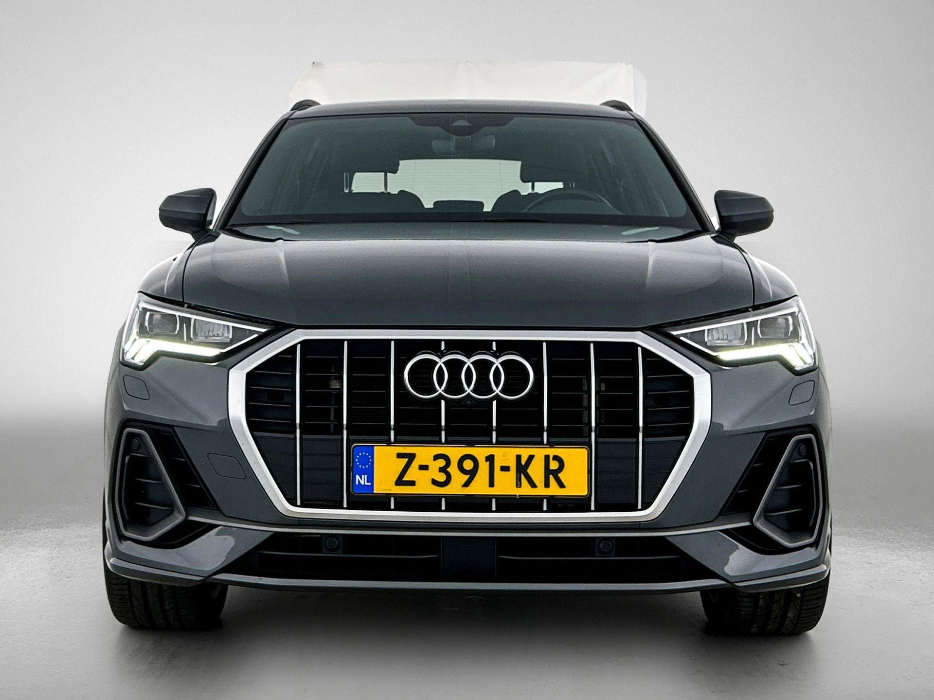 Audi-Q3-image-4