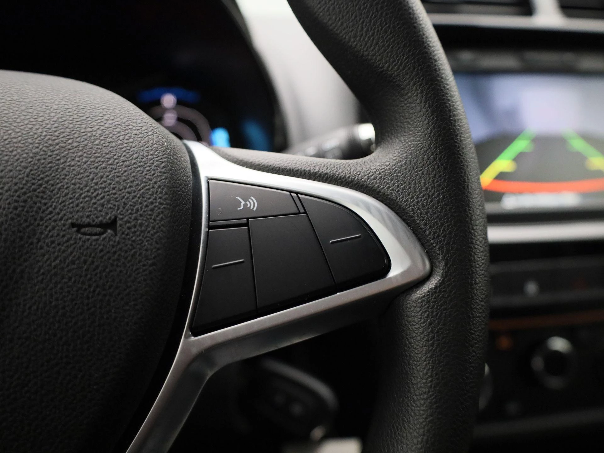 Dacia-Spring-image-18