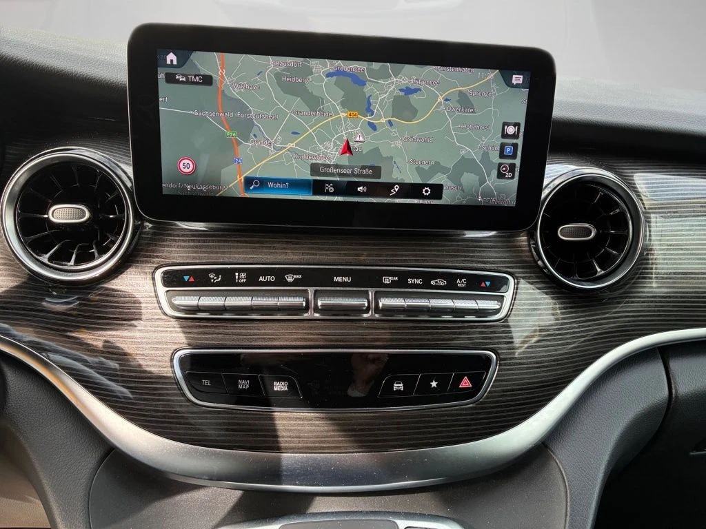 Mercedes-Benz-V-Klasse 250 d-image-7