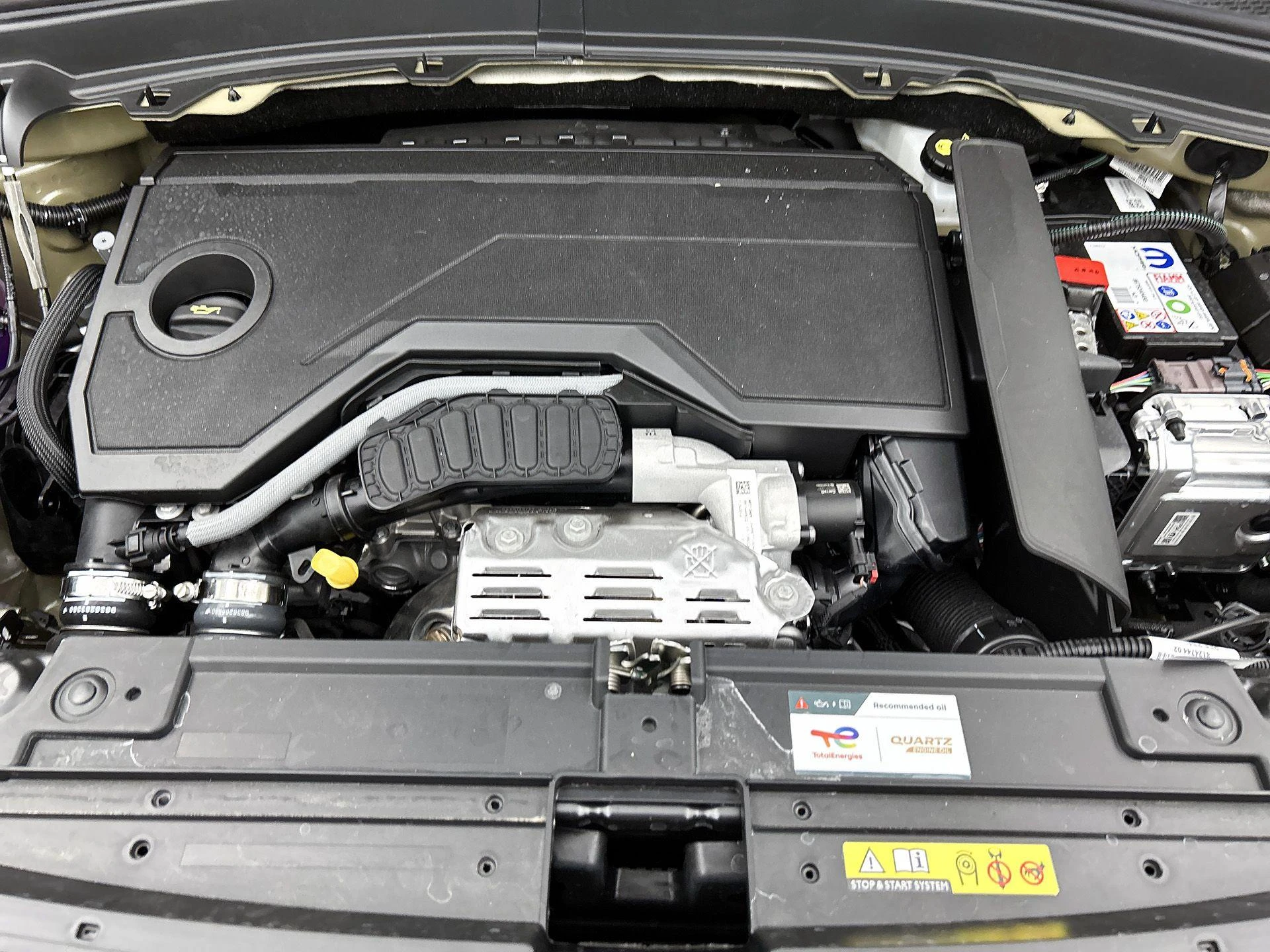 Opel-Frontera-image-24