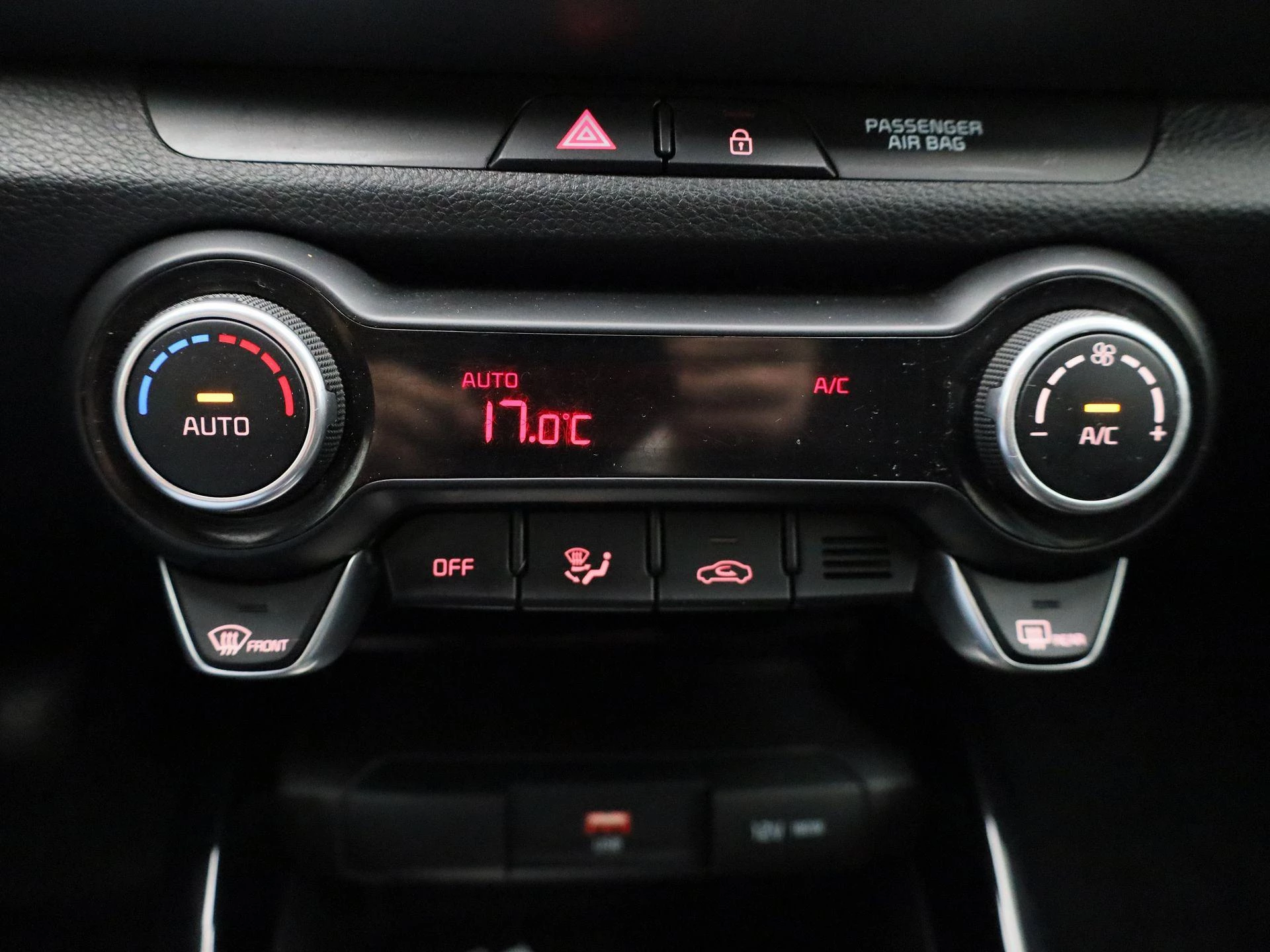 Kia-Stonic-image-20