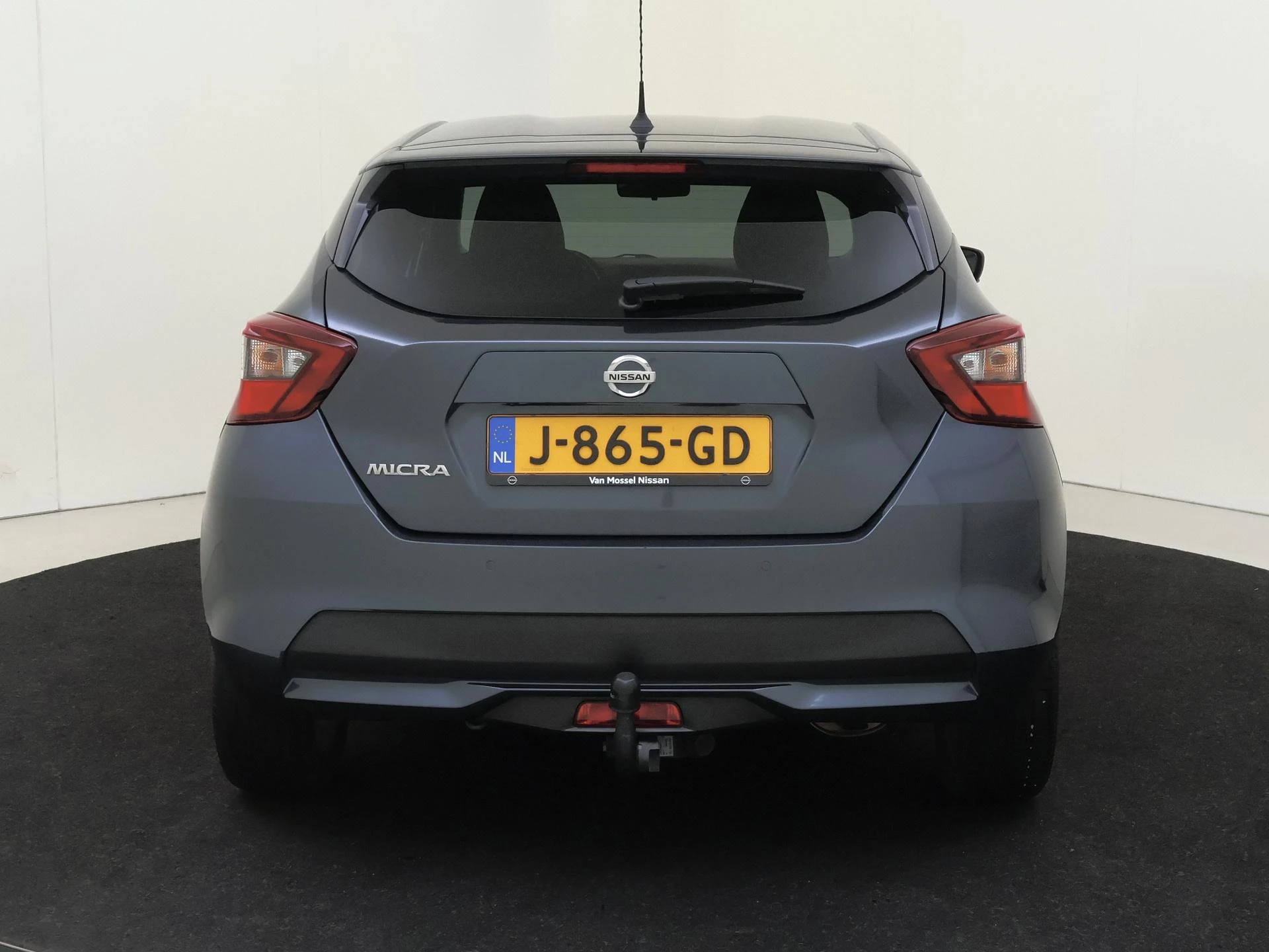 Nissan-Micra-image-6