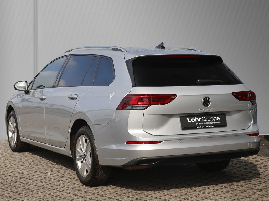 Volkswagen Golf Variant 2.0 TDI DSG Life Navi/RFK/LED