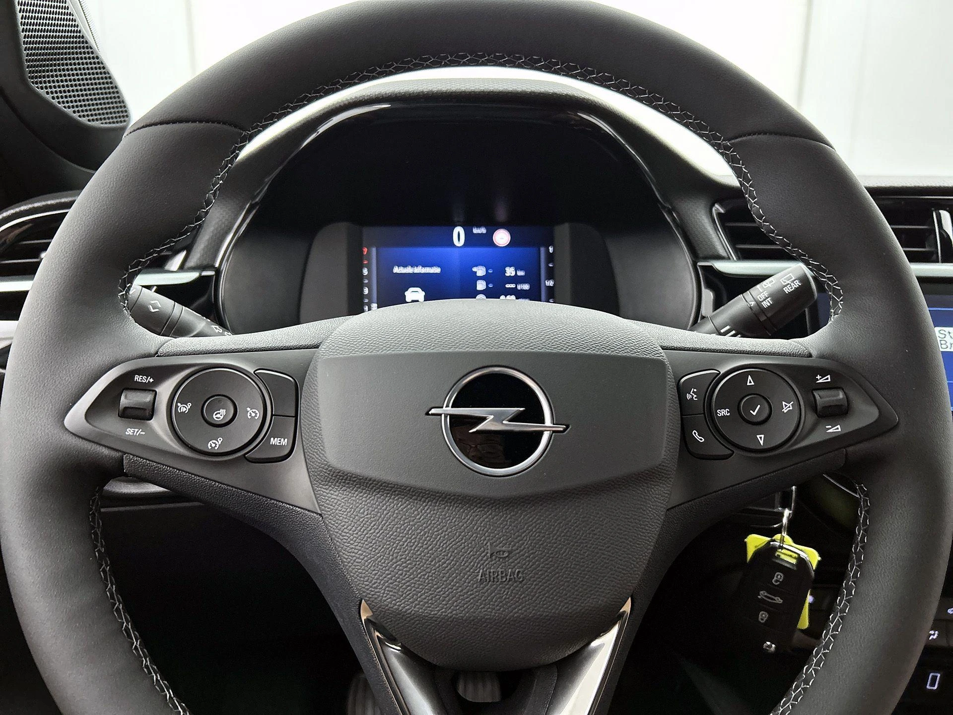 Opel-Corsa-image-33