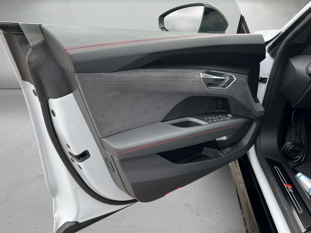 Audi-e-tron GT-image-5