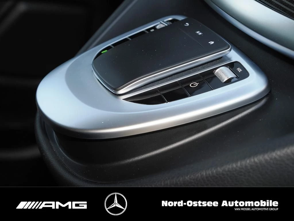 Mercedes-Benz-Marco Polo-image-9