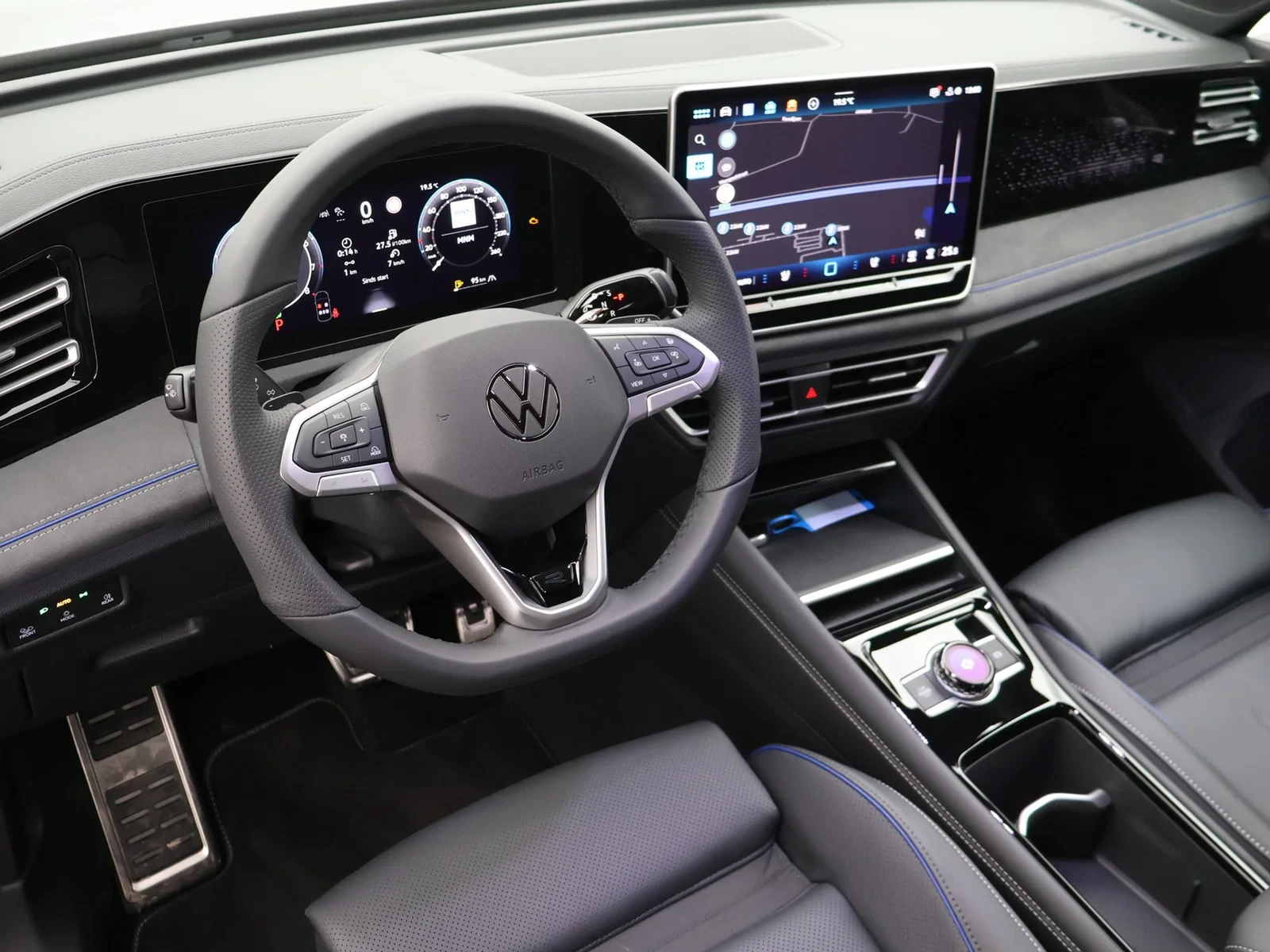 Volkswagen Tiguan Tiguan R-Line 1.5 eTSI 150PK *AUTOMAAT* DEMO *