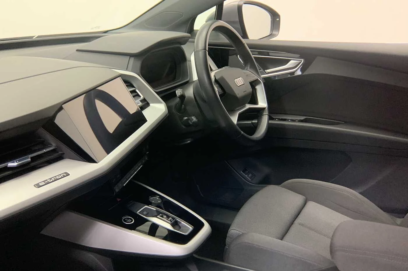 Audi-Q4 Sportback e-tron-image-1