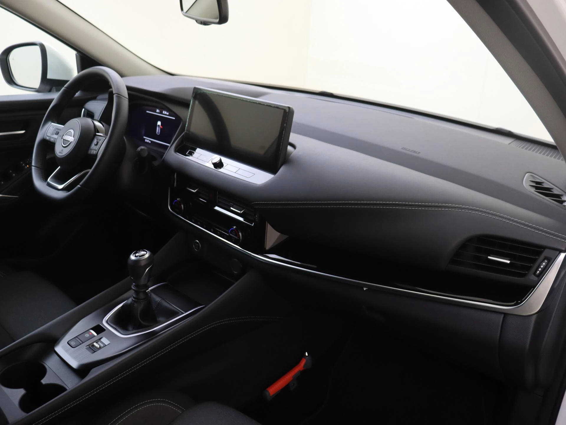 Nissan-QASHQAI-image-4