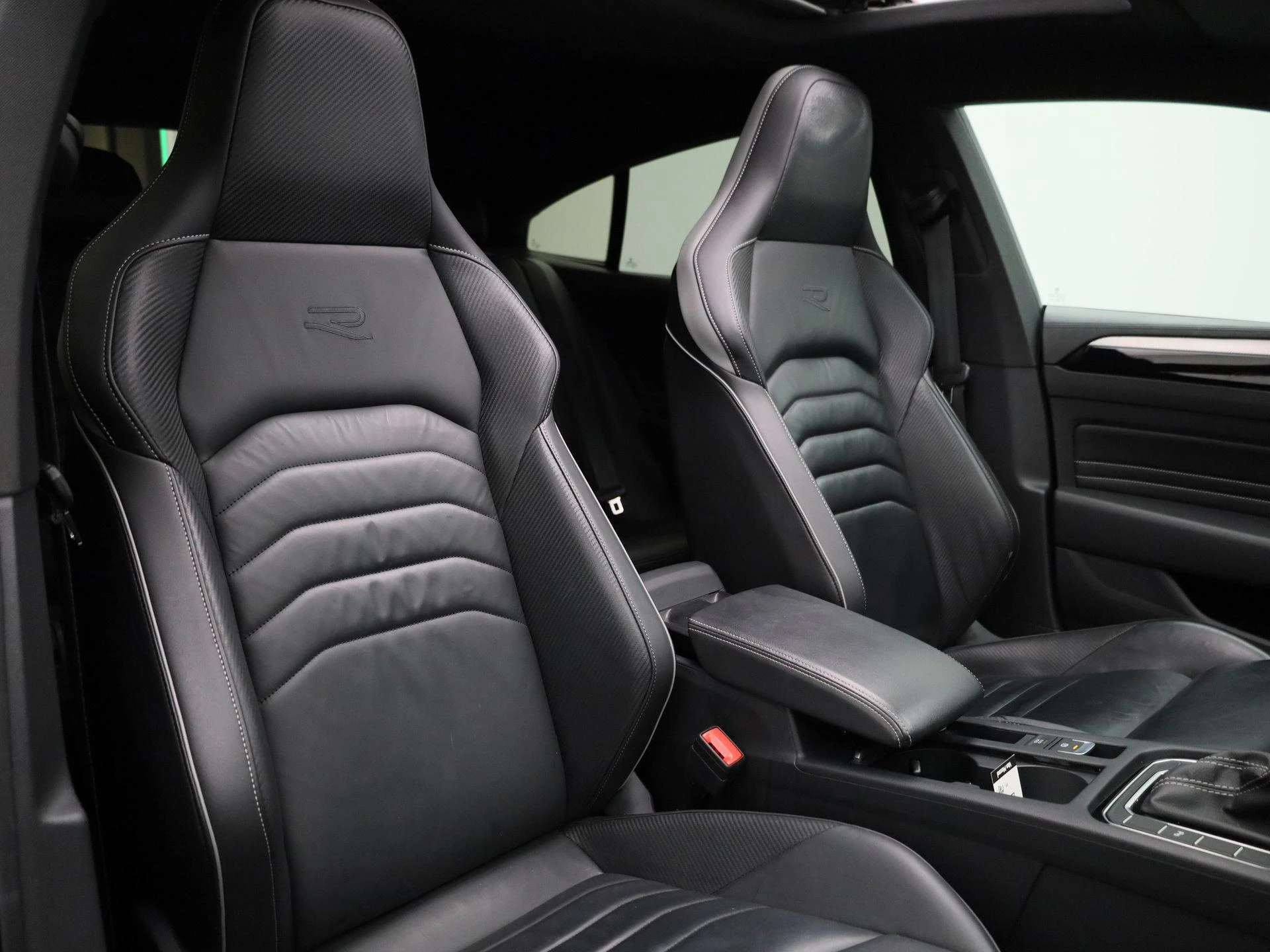 Volkswagen Arteon 1.4 eHybrid DSG R-Line