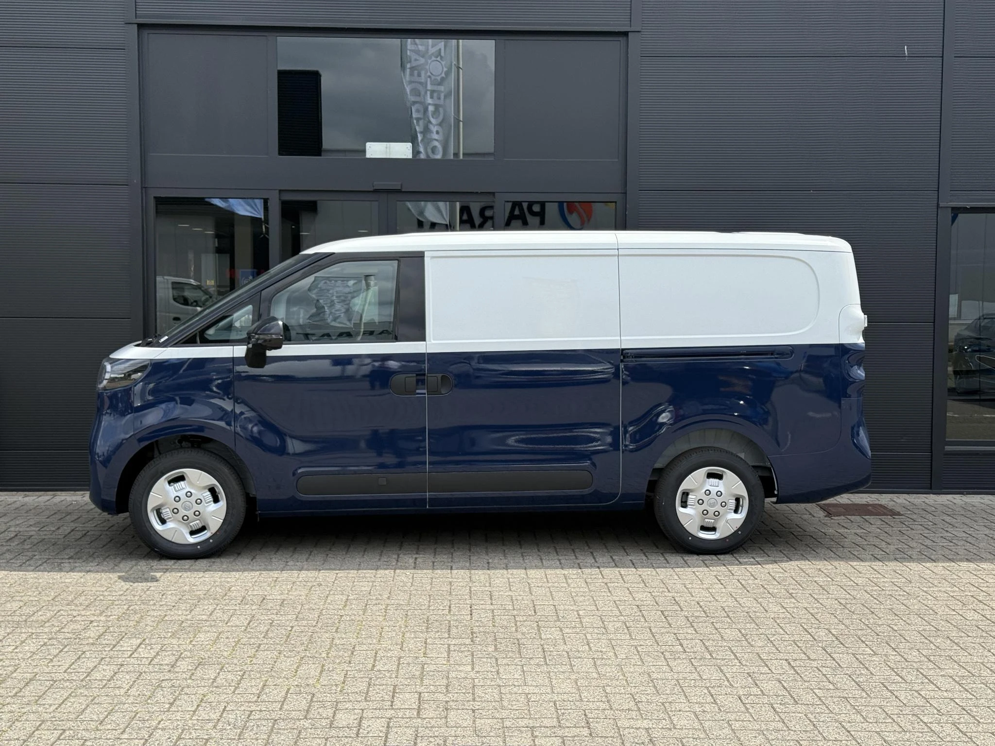 Maxus-eDeliver5-image-3