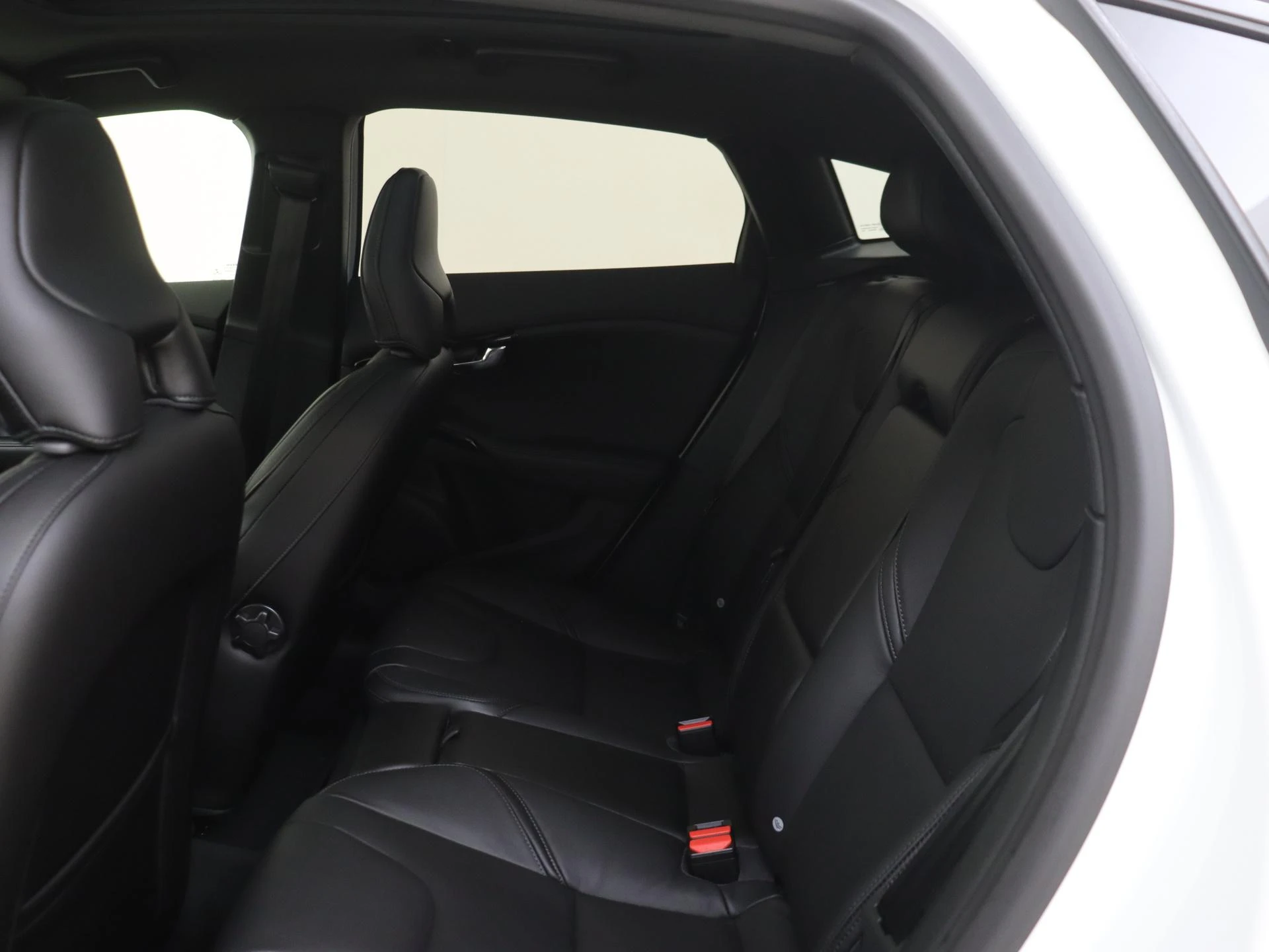 Volvo-V40-image-15