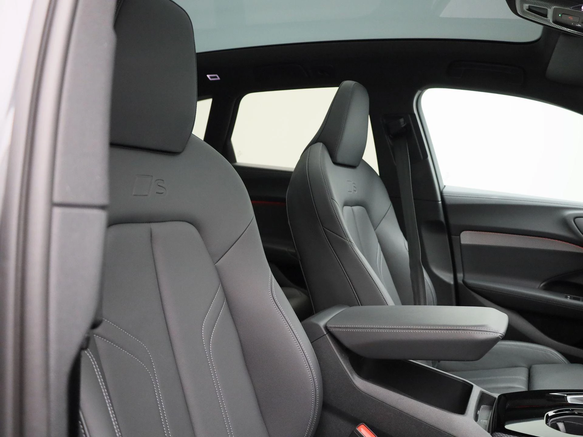 Audi A5 Avant 2.0 e-hybrid quattro S edition Competition