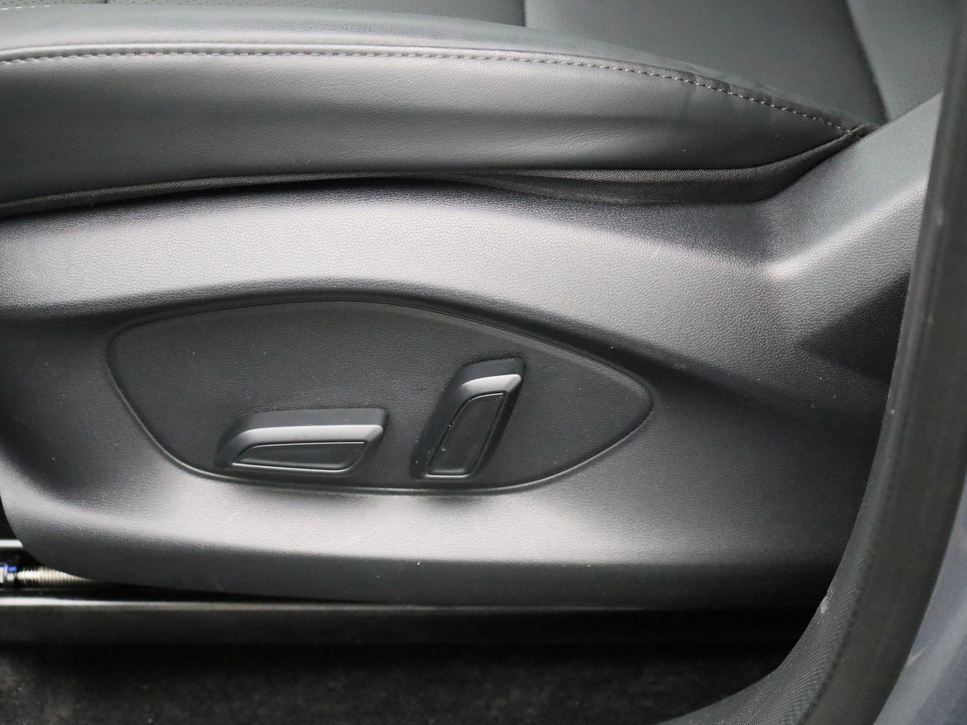 MG-ZS-image-27