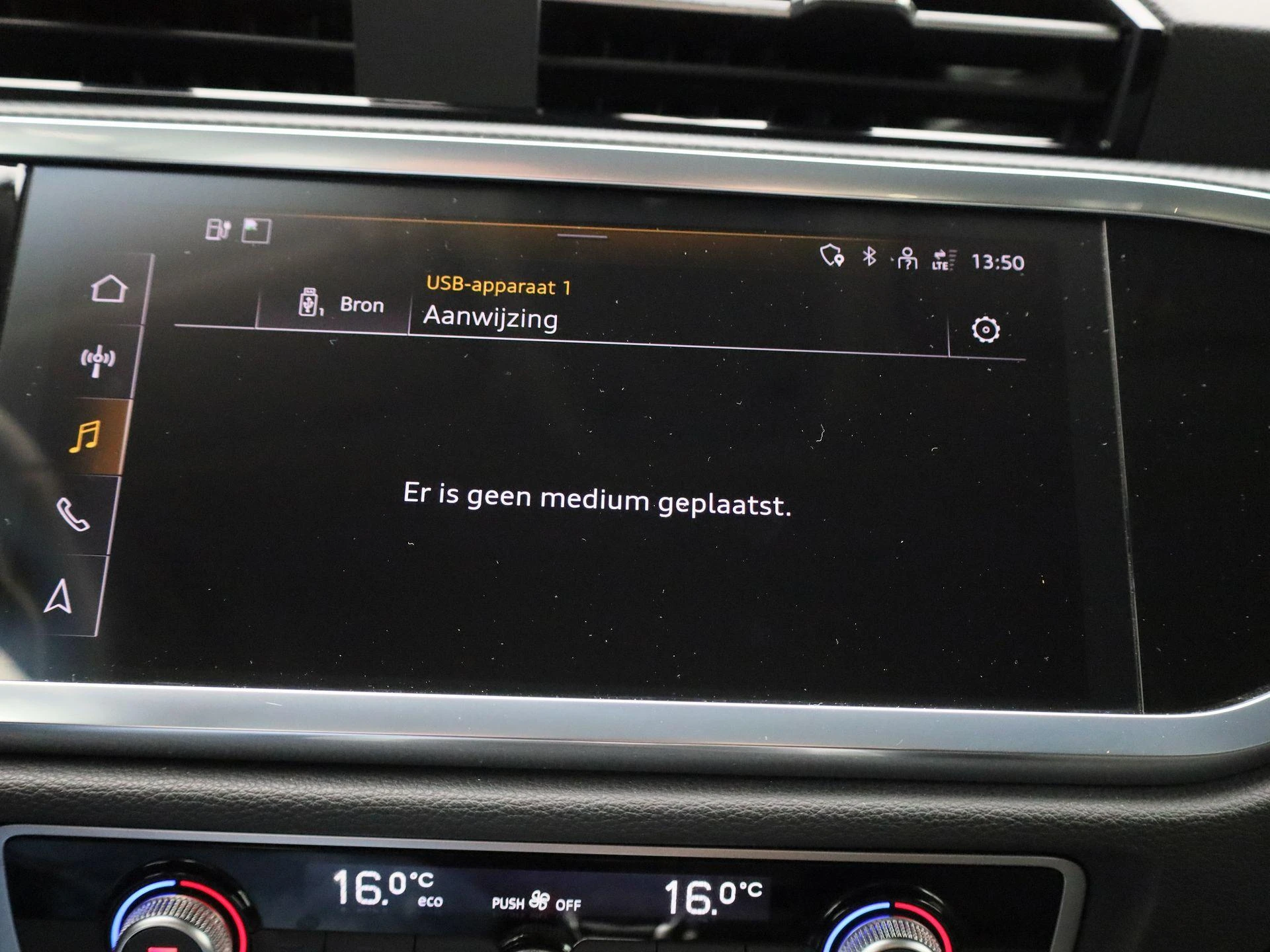 Audi-Q3-image-22