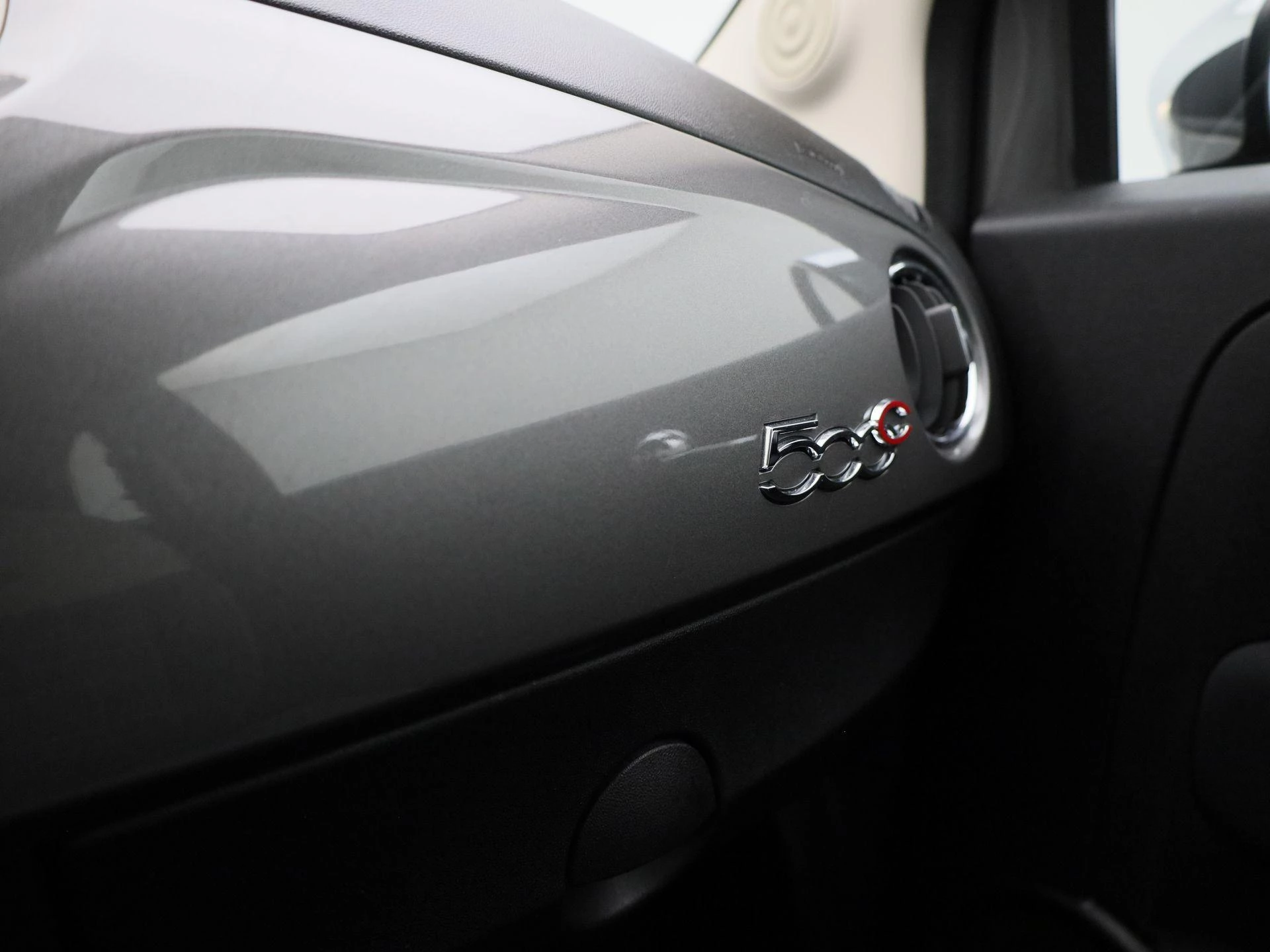 Fiat 500C 1.0 Hybrid Lounge