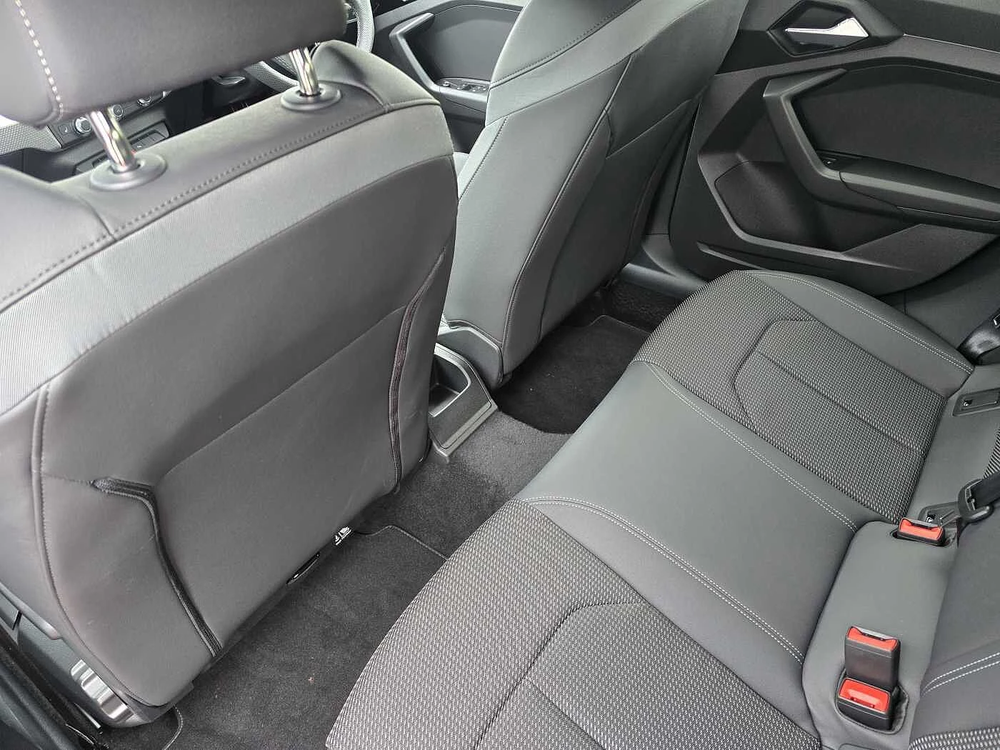 Audi-A1 Sportback-image-47