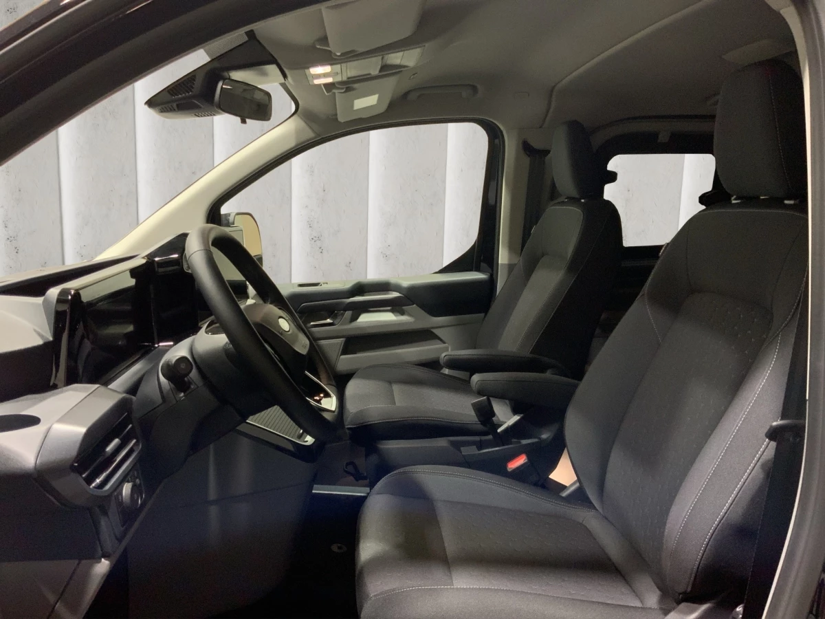 Ford-Tourneo Custom-image-7