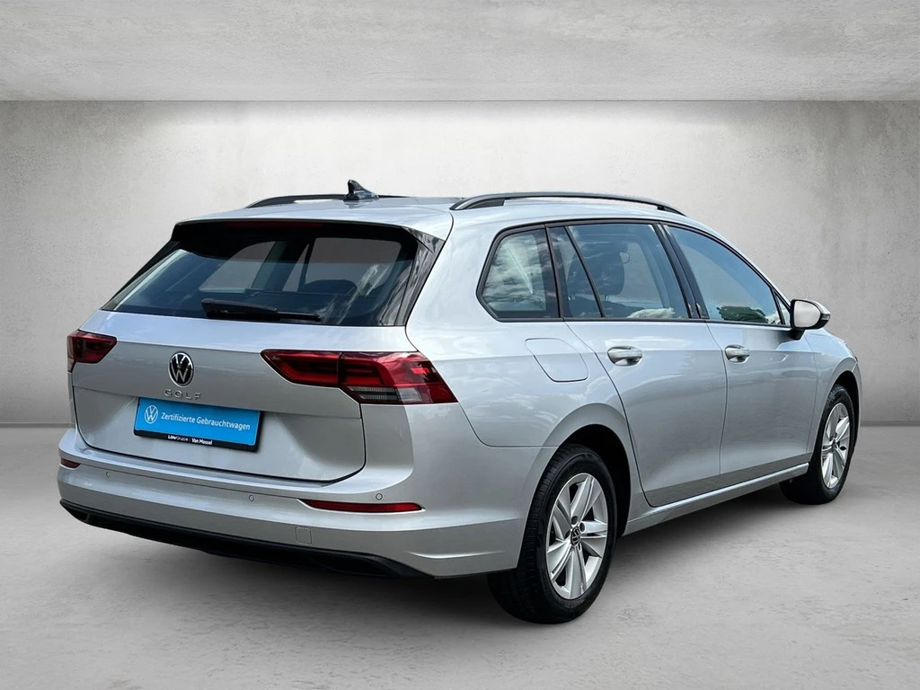 Volkswagen-Golf-image-2