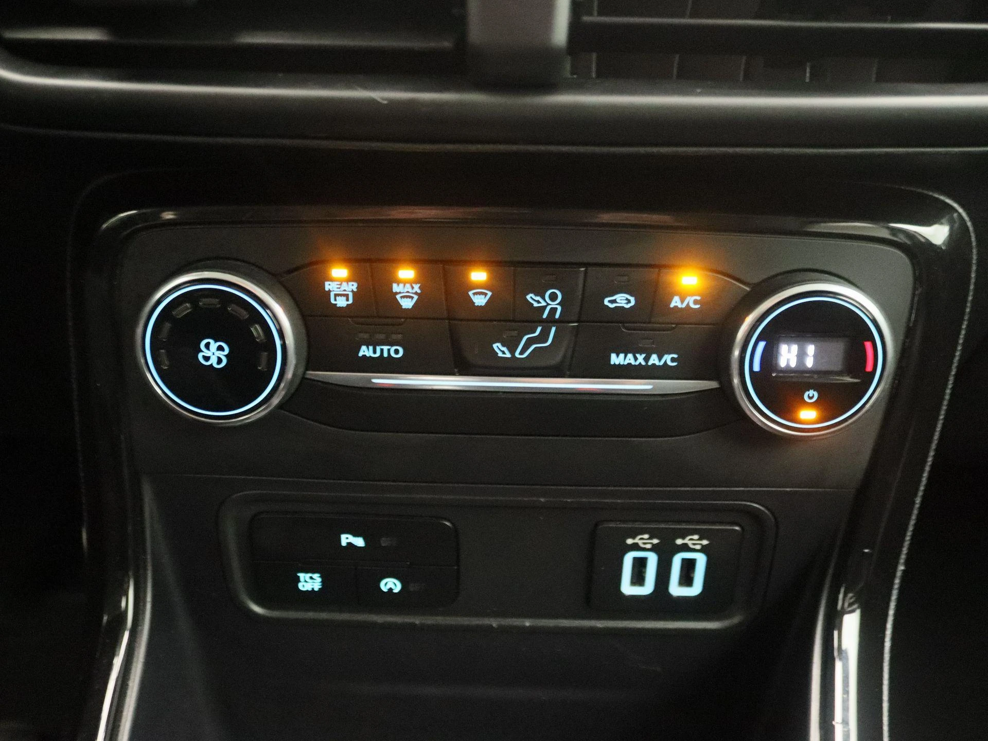 Ford-EcoSport-image-10