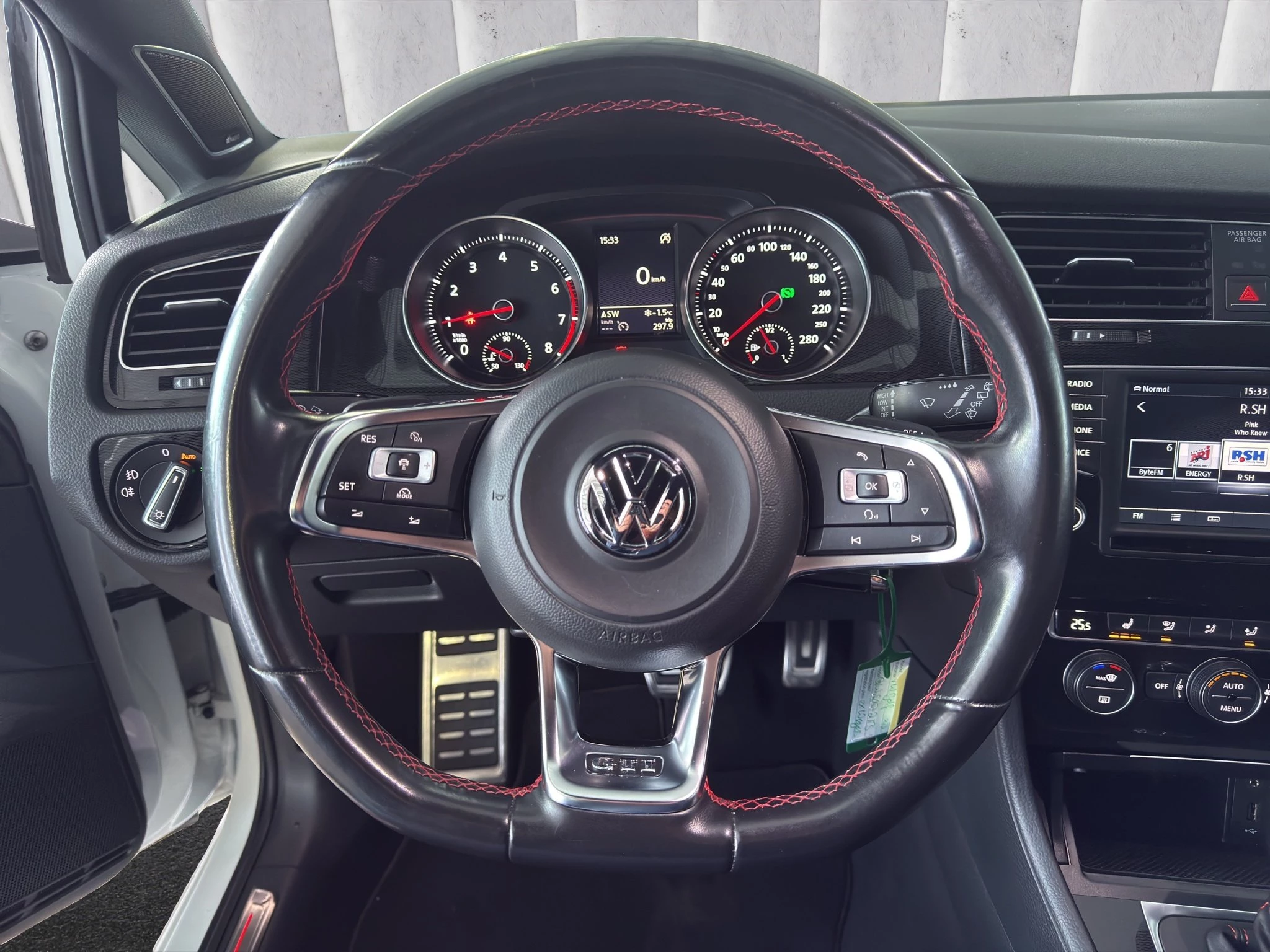 Volkswagen Golf VII 2.0 GTI Performance BMT