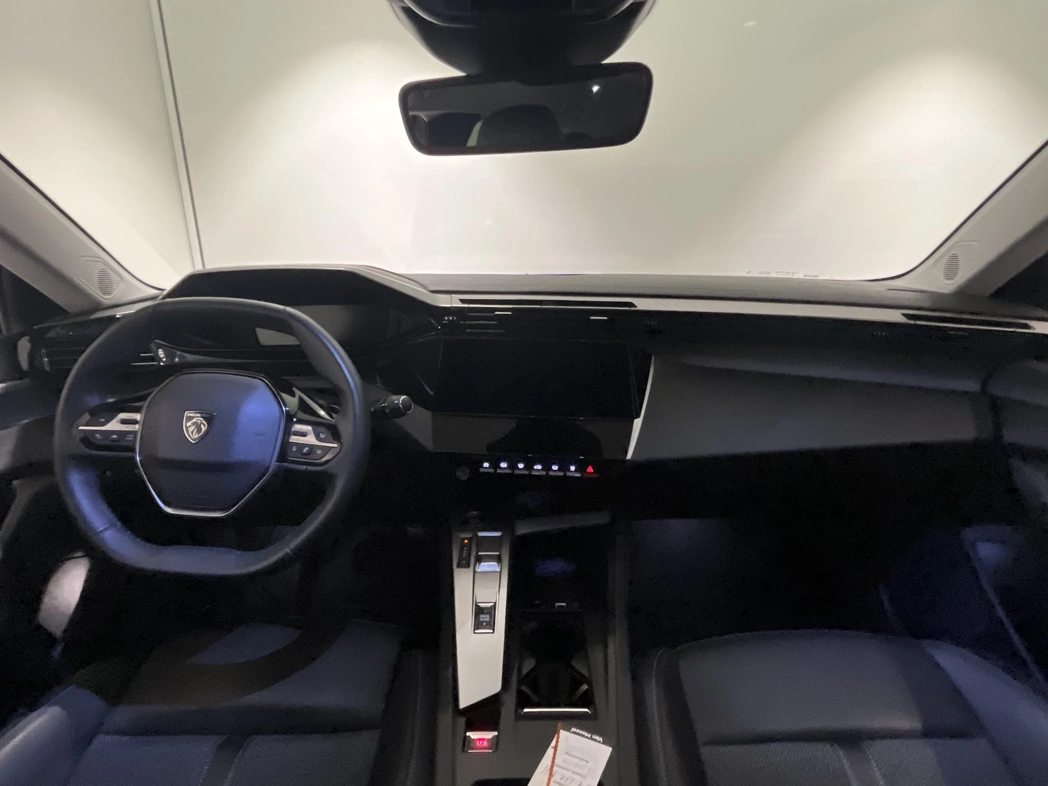 Peugeot-308-image-16