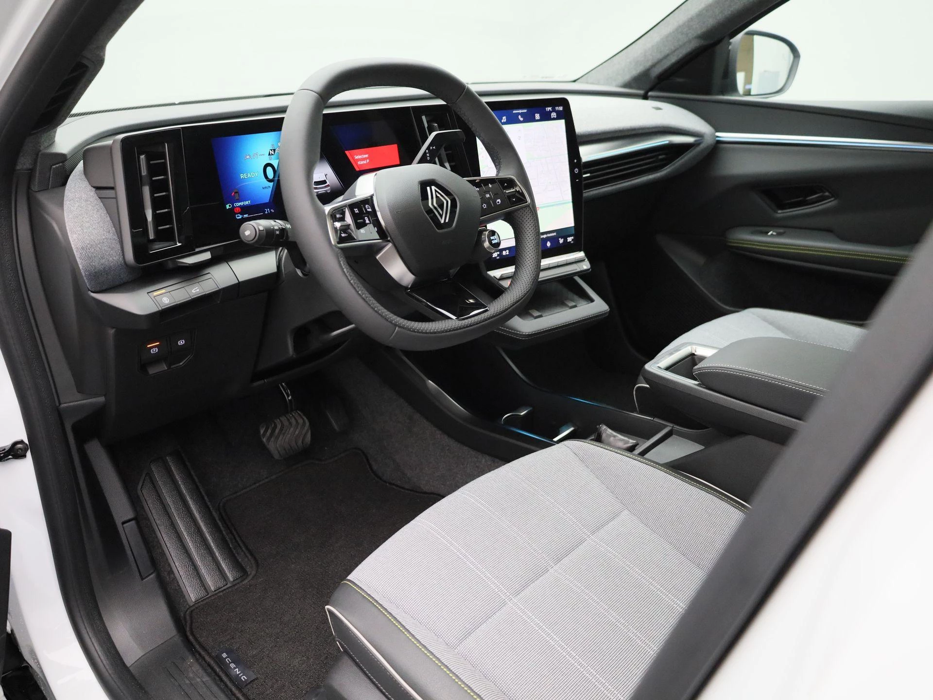 Renault-Scénic-image-15