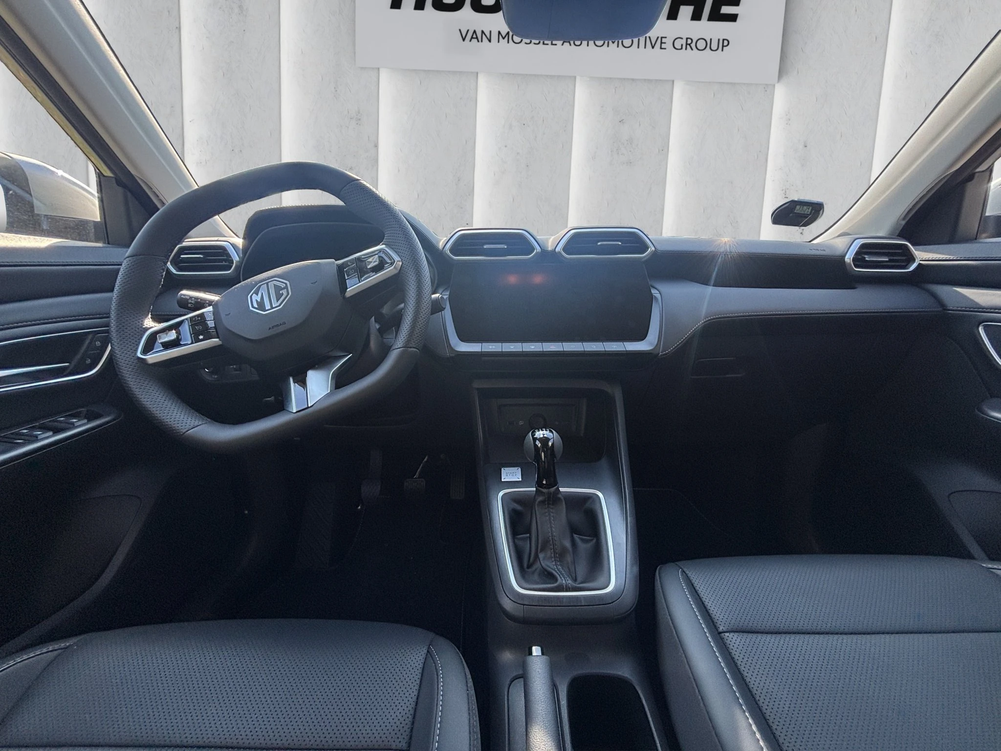 MG-ZS-image-11