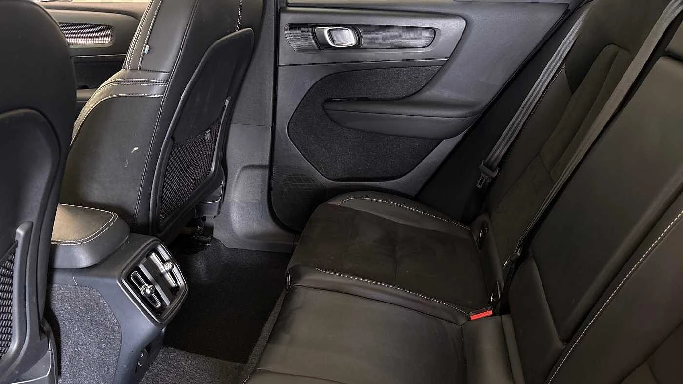 Volvo-XC40-image-7