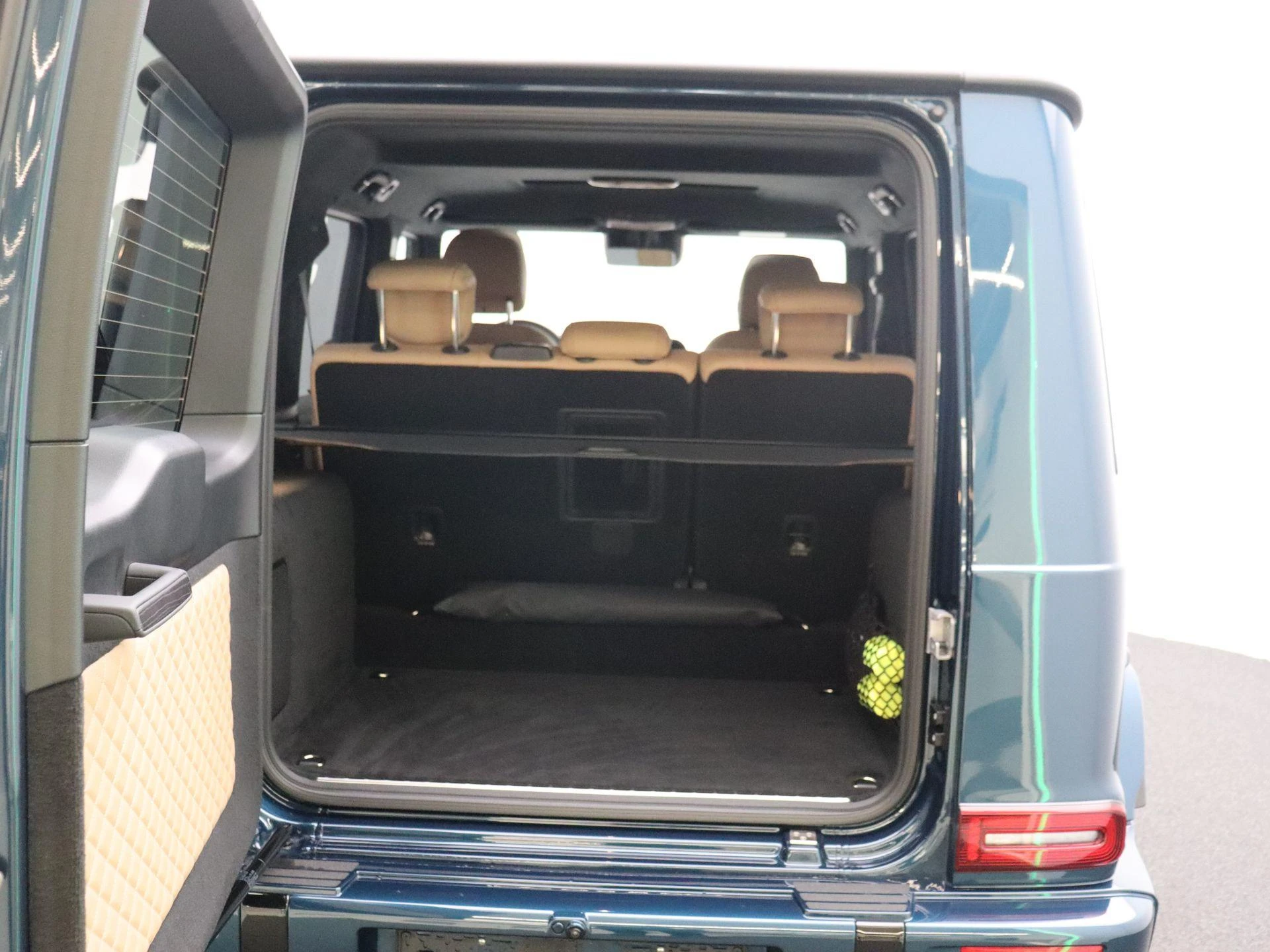 Mercedes-Benz G-Klasse 500 AMG Line + LICHTE VRACHT OMBOUW MOGELIJK +