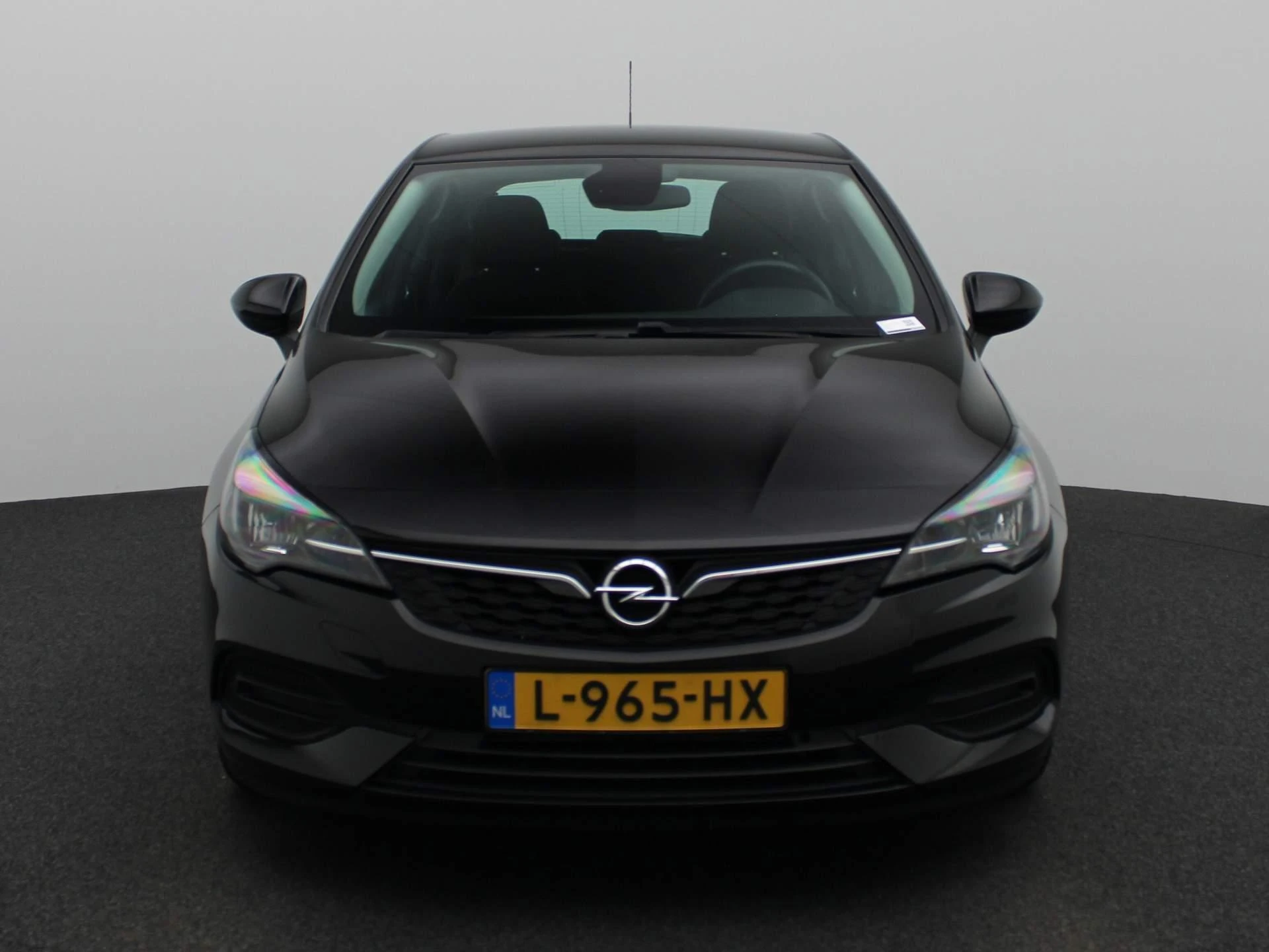 Opel-Astra-image-2