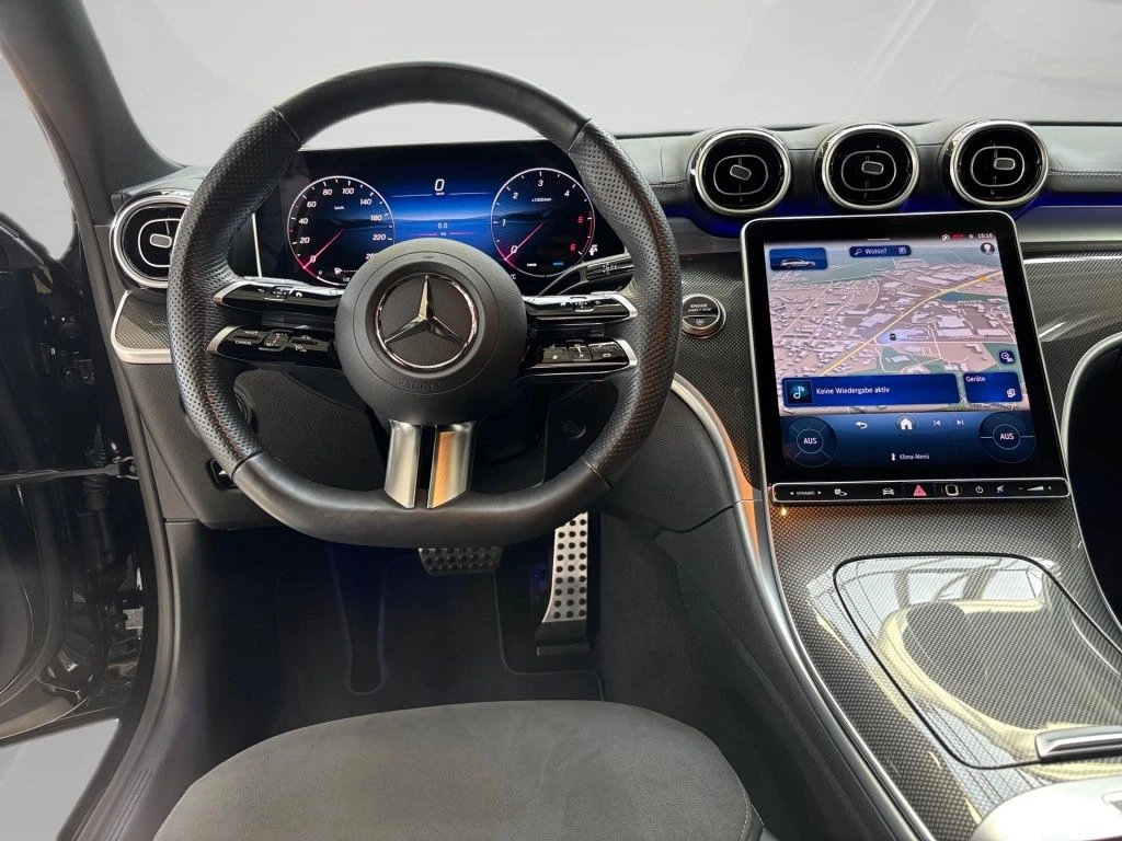 Mercedes-Benz-C-Klasse 300 d-image-10