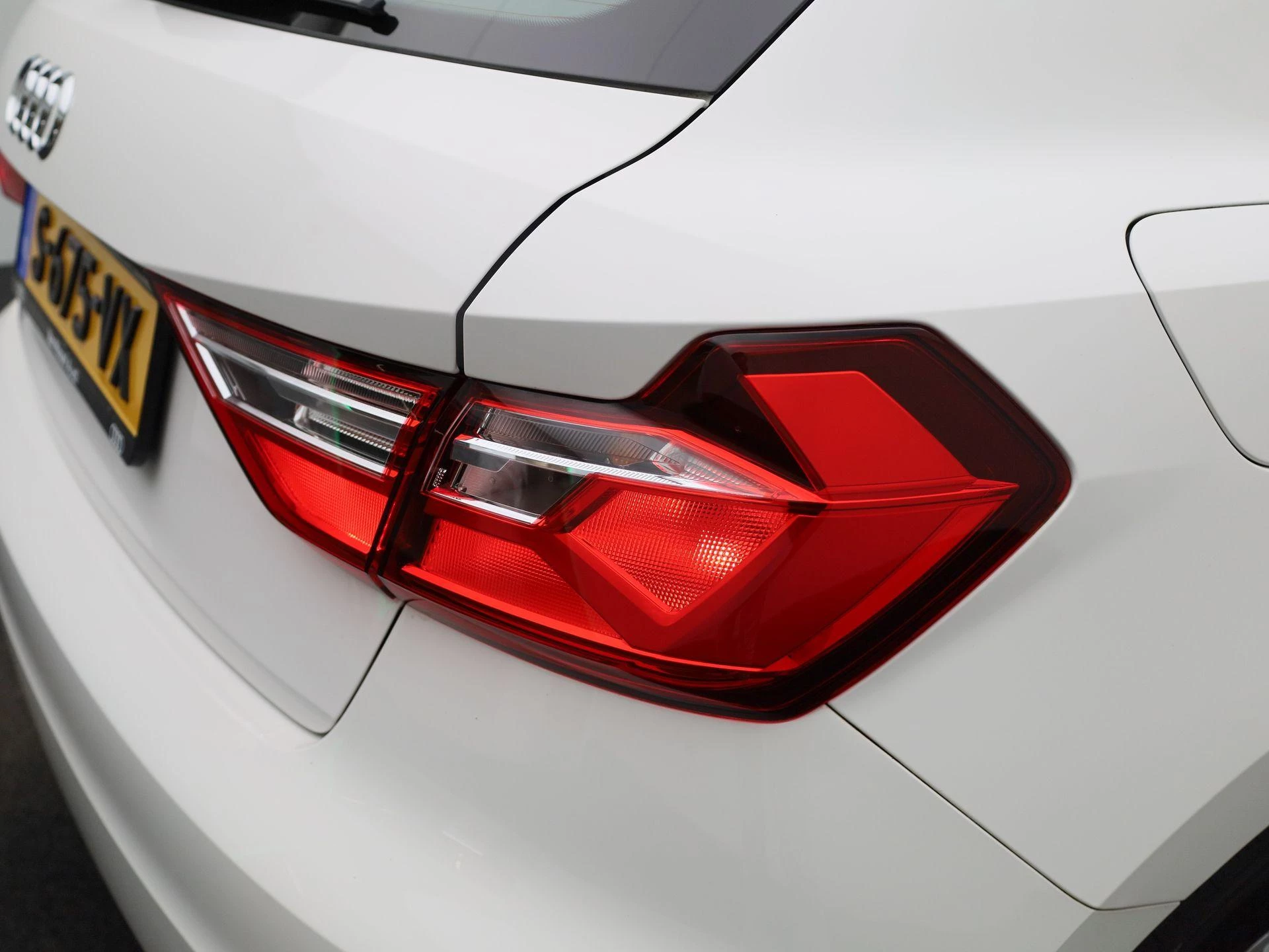Audi-A1 Sportback-image-31