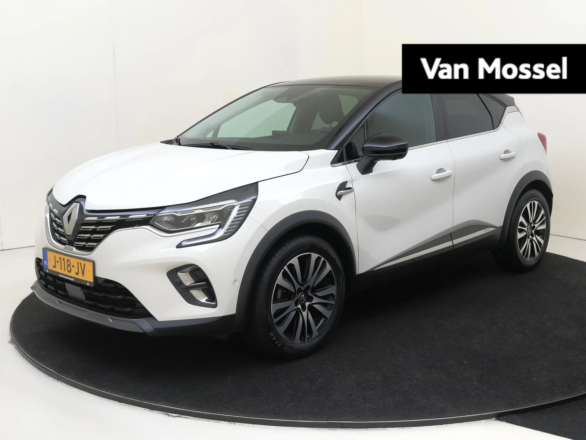Renault-Captur-image-0