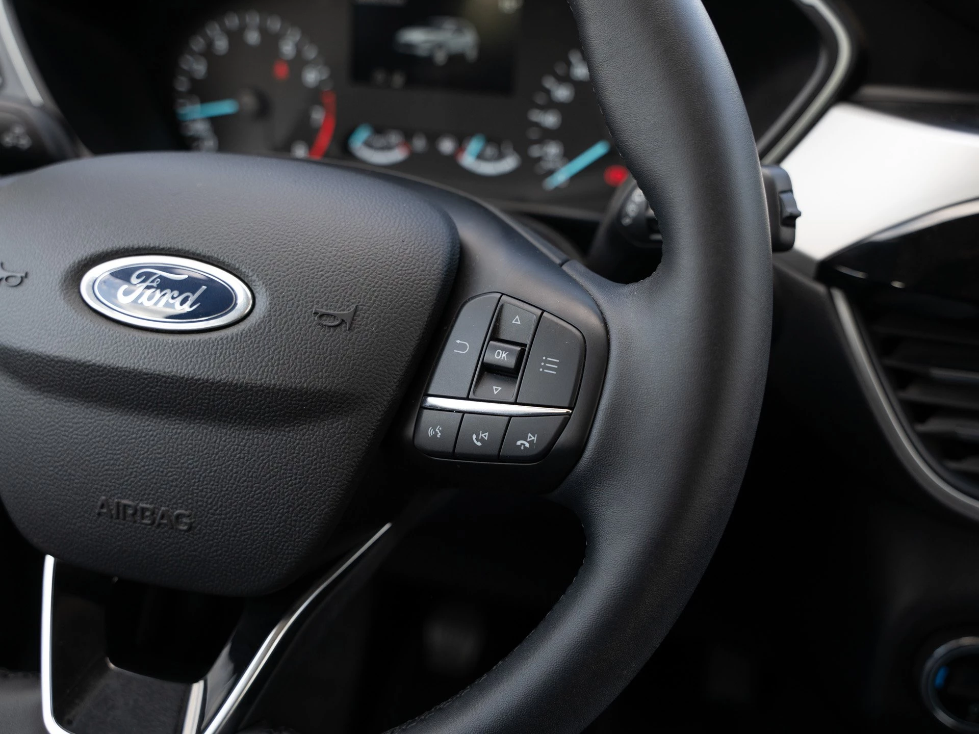 Ford Kuga Trend RFK*WINT.PKT*GJR