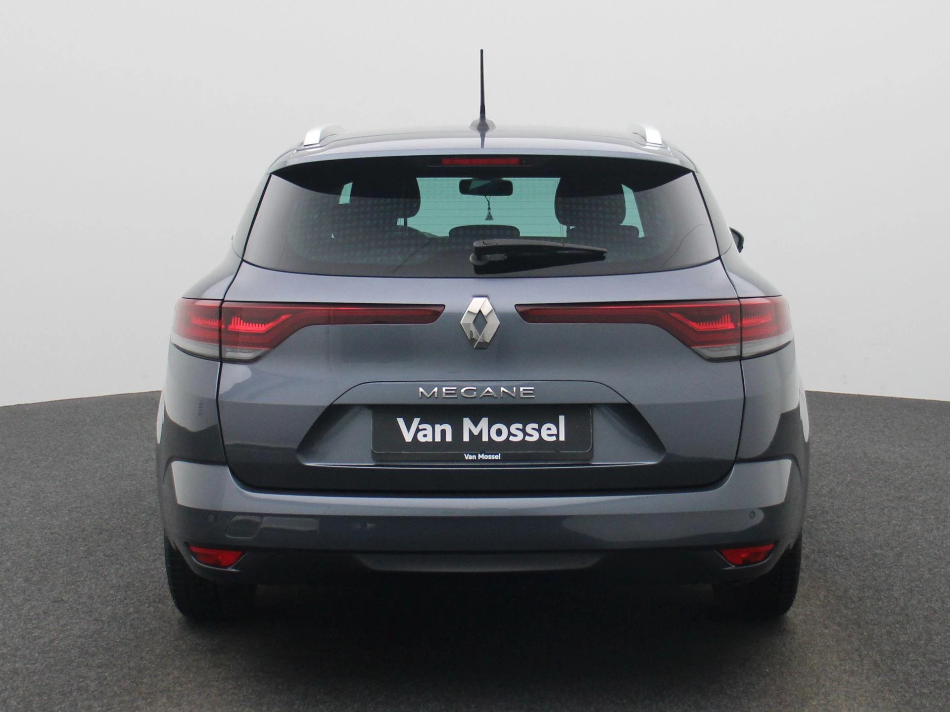 Renault-Mégane Grand Tour-image-5