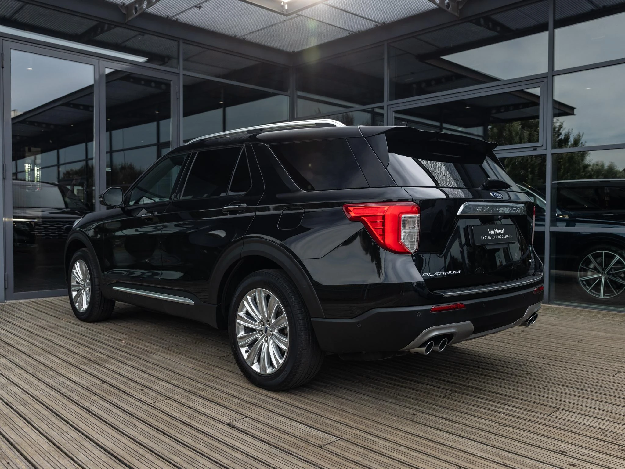 Ford-Explorer-image-40