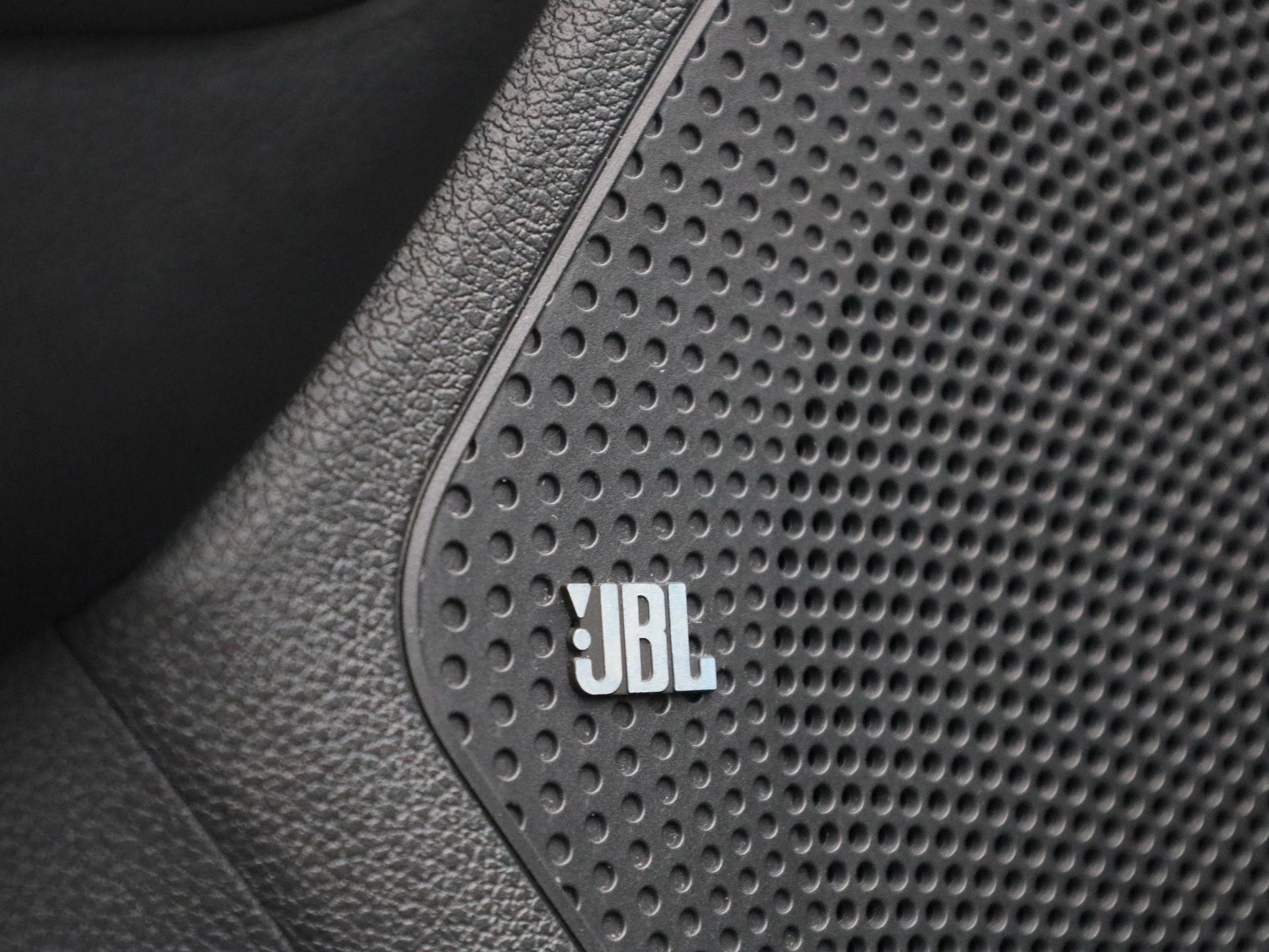 Kia-e-Niro-image-31