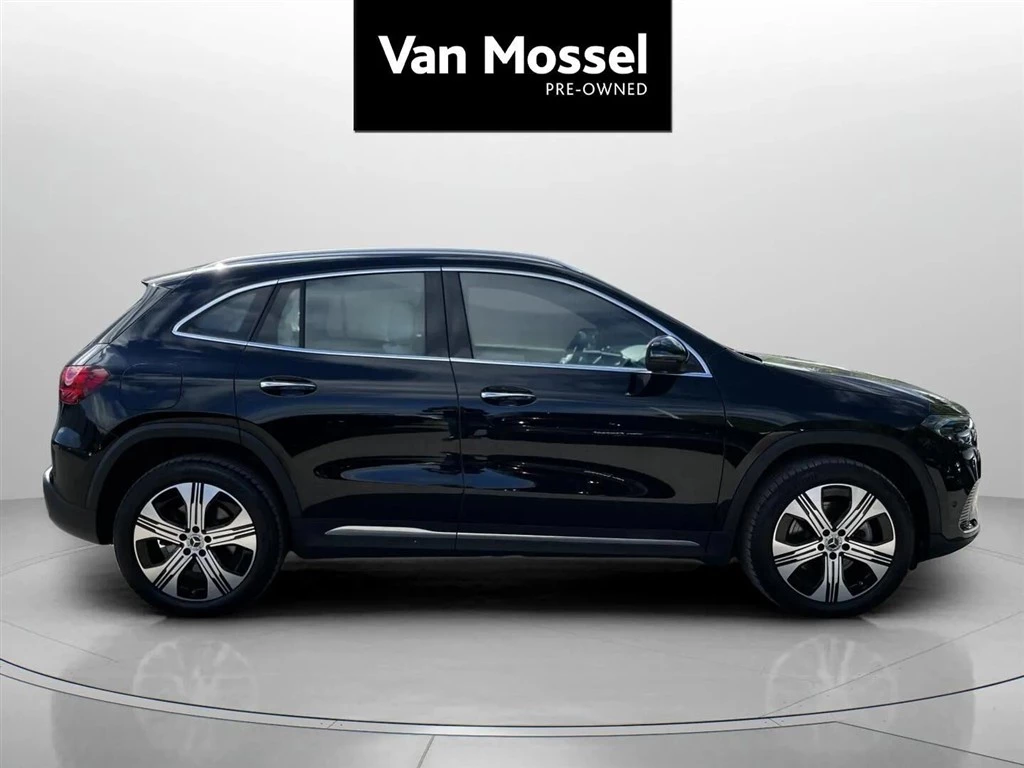 Mercedes-Benz-EQA-image-3